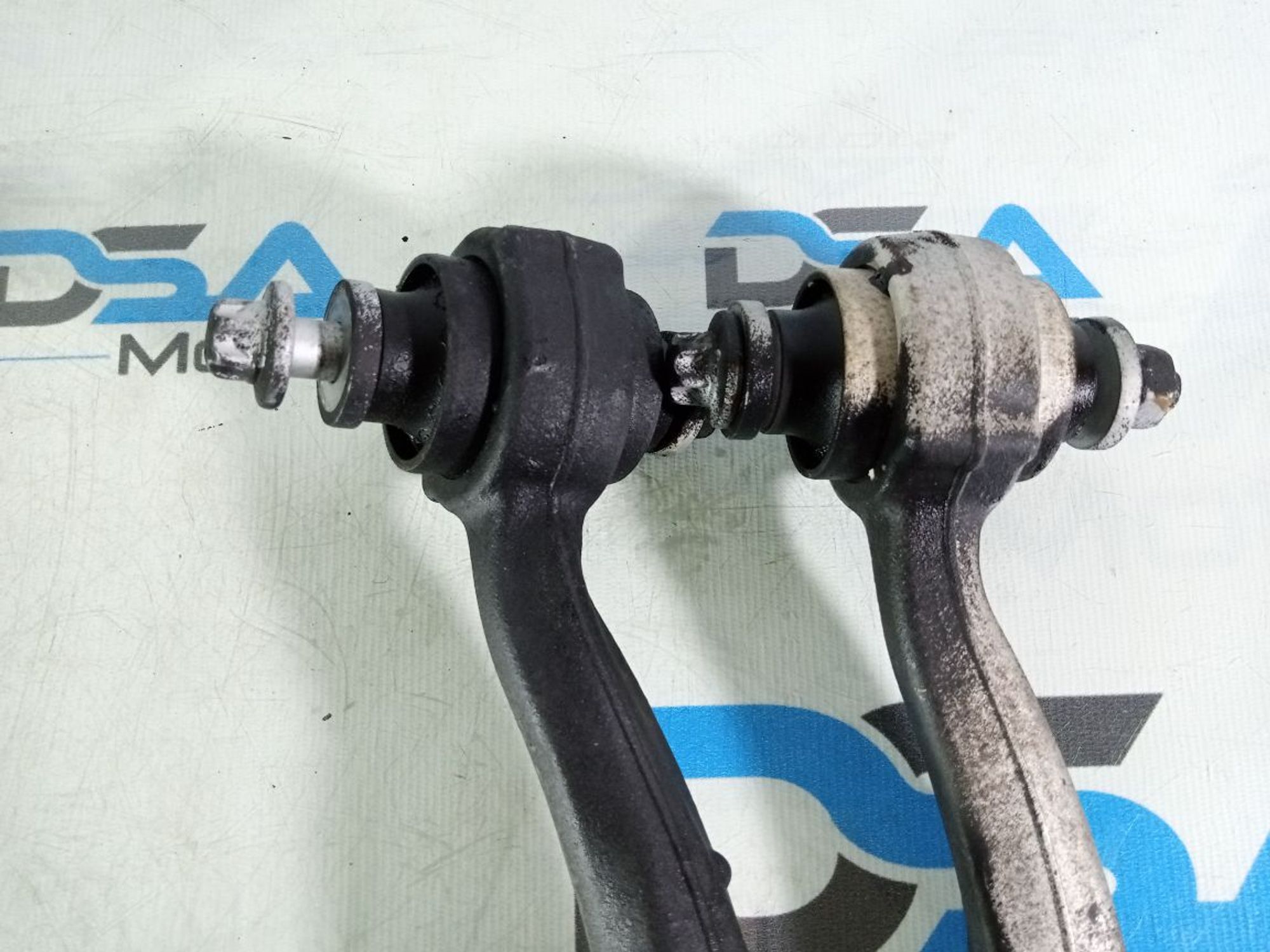 https://ycs.partsauto.market/partsauto-images/thmbs/userImages/b7628e092085f1f91467af1afb6e7630/part/9fbda4c7-eaf3-4dc1-97b9-3c3a23325c08_1741933216594.jpg