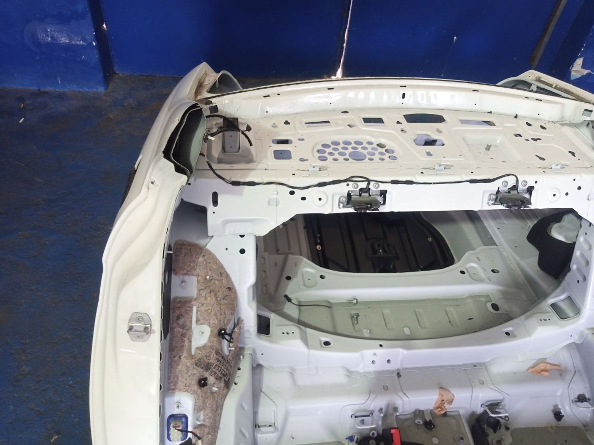 https://ycs.partsauto.market/partsauto-images/thmbs/userImages/b7628e092085f1f91467af1afb6e7630/part/9ff79920-d967-4713-9dde-8f80407d5402_1741696988636.jpg
