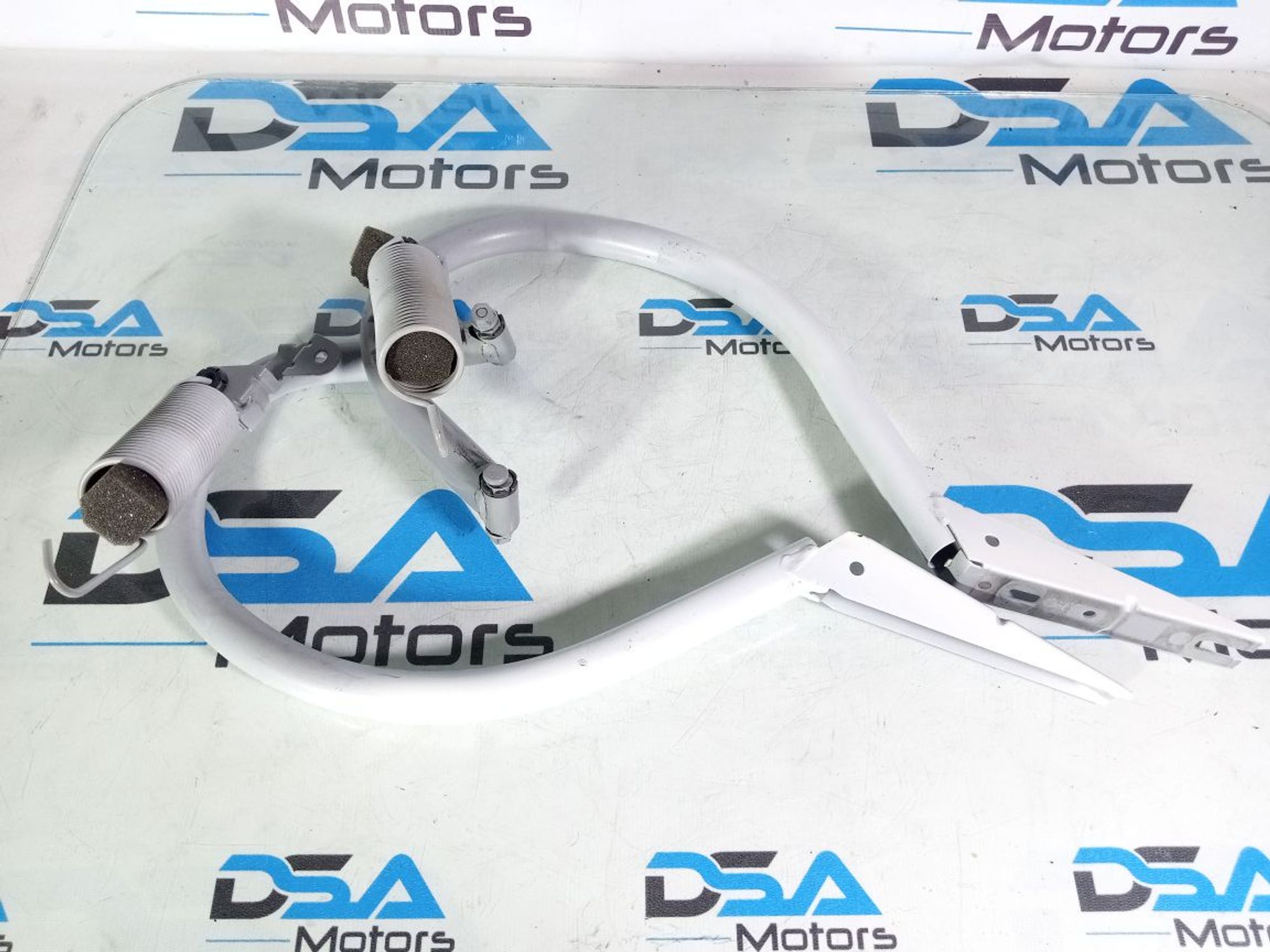 https://ycs.partsauto.market/partsauto-images/thmbs/userImages/b7628e092085f1f91467af1afb6e7630/part/a031bd15-afbc-4a49-a76f-8baeac72779e_1741685064011.jpg