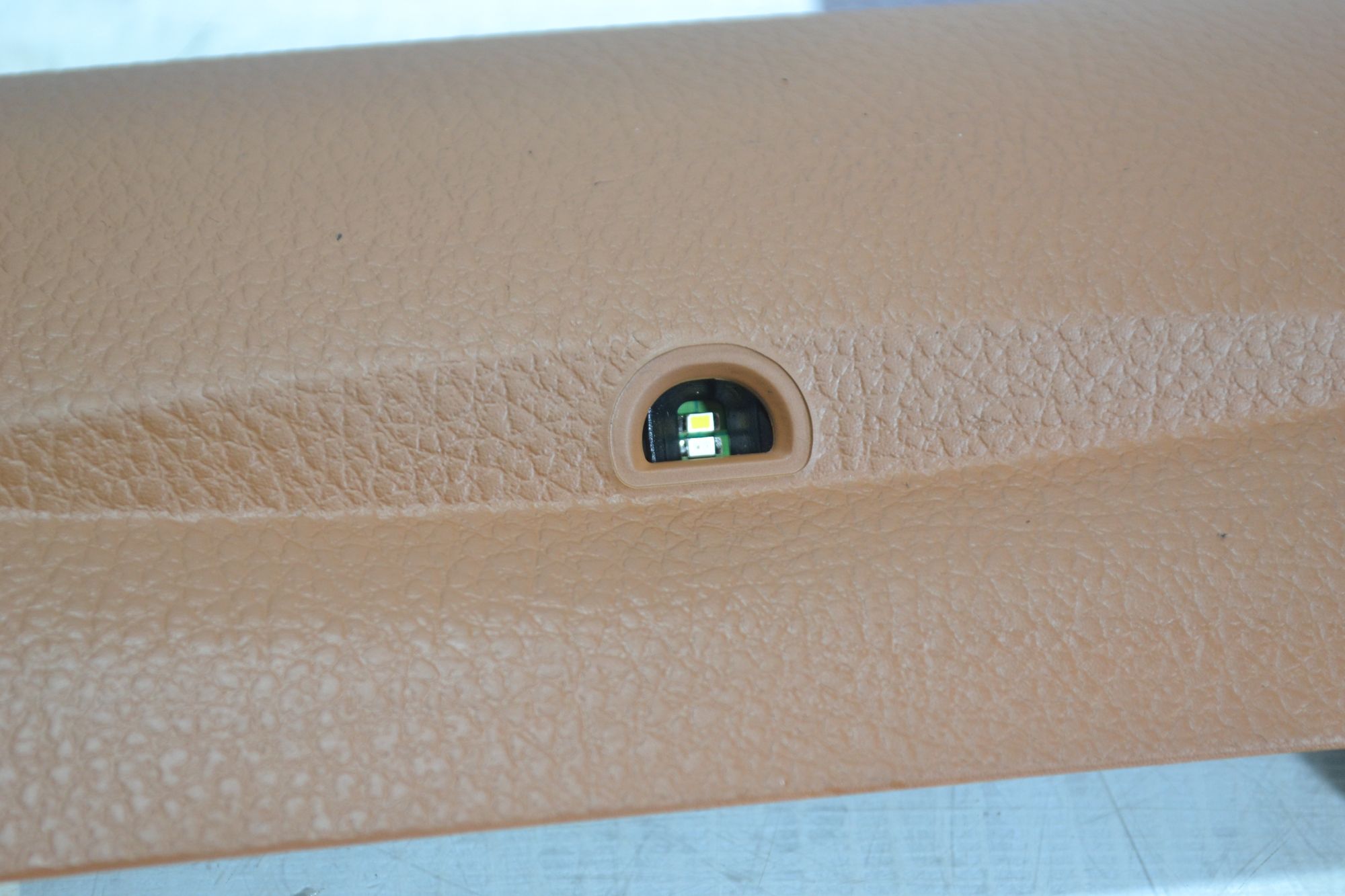 https://ycs.partsauto.market/partsauto-images/thmbs/userImages/b7628e092085f1f91467af1afb6e7630/part/a0714ce3-9ffc-45f9-95b3-39523b941bf4_1781177641192.jpg