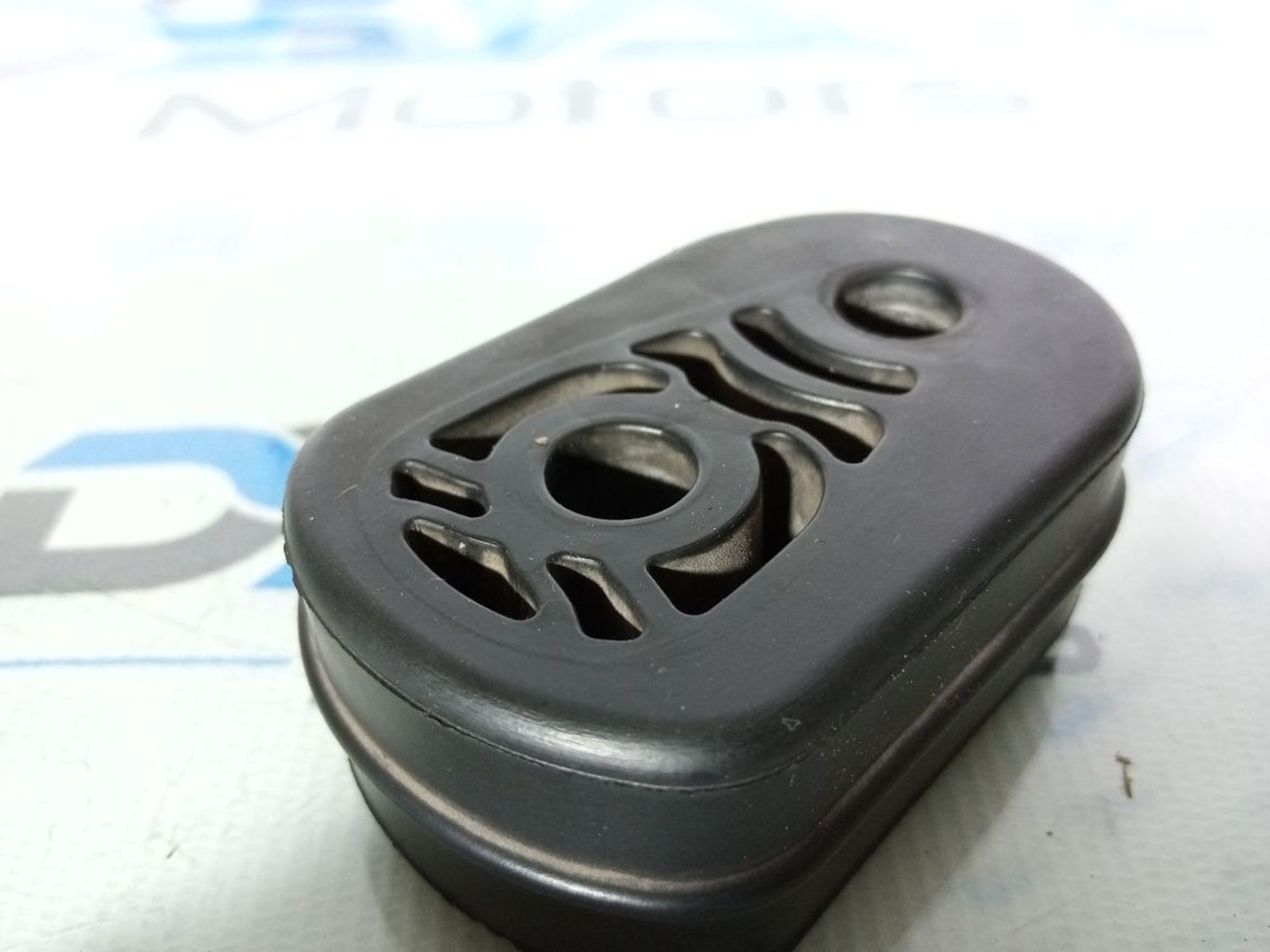 https://ycs.partsauto.market/partsauto-images/thmbs/userImages/b7628e092085f1f91467af1afb6e7630/part/a0ef5510-c4a8-40b8-95f3-9e928e5fdaf0_1745406547028.jpg
