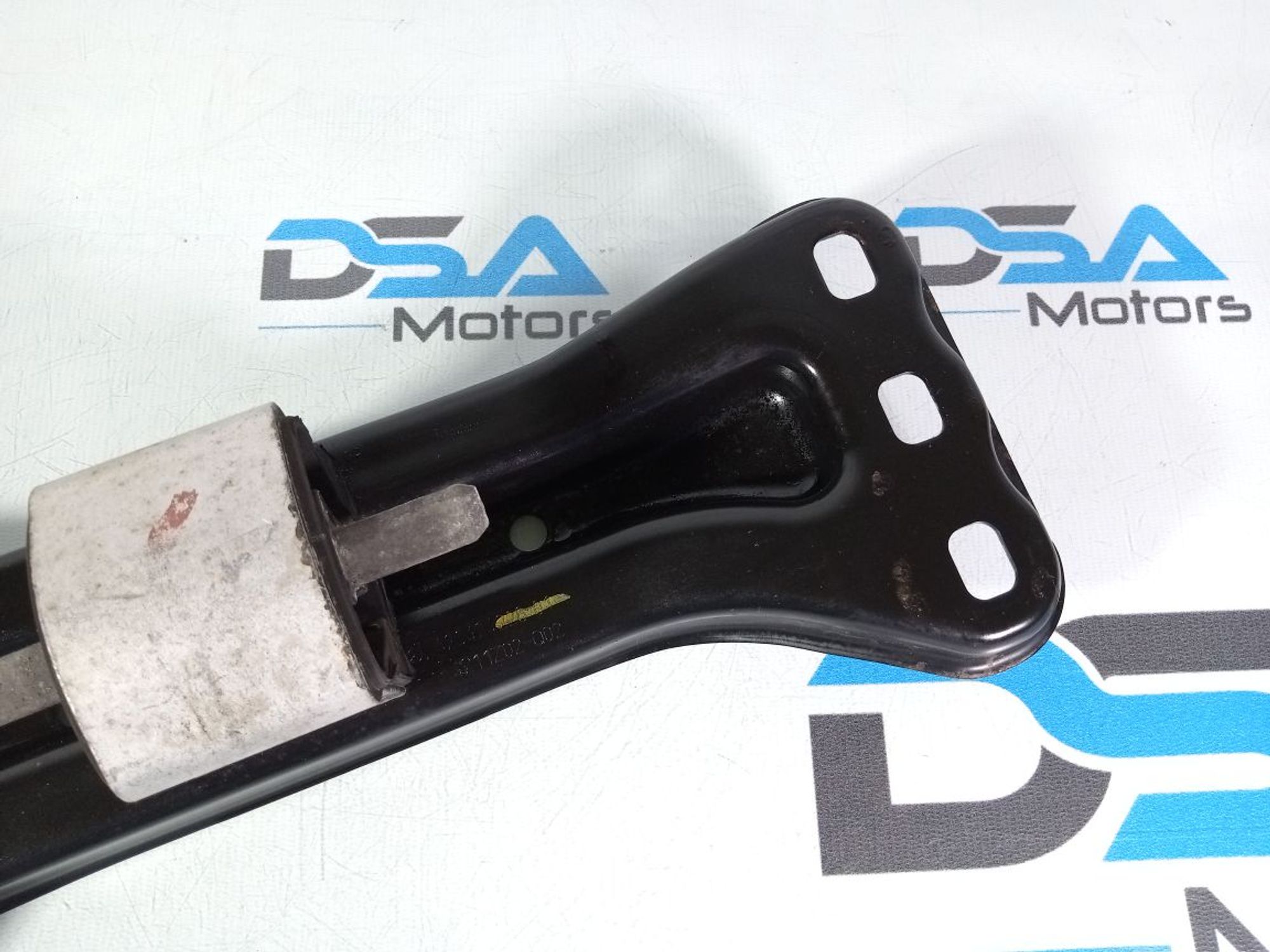 https://ycs.partsauto.market/partsauto-images/thmbs/userImages/b7628e092085f1f91467af1afb6e7630/part/a1ac405a-8d41-465c-b93d-73f006b2bedd_1744739027959.jpg