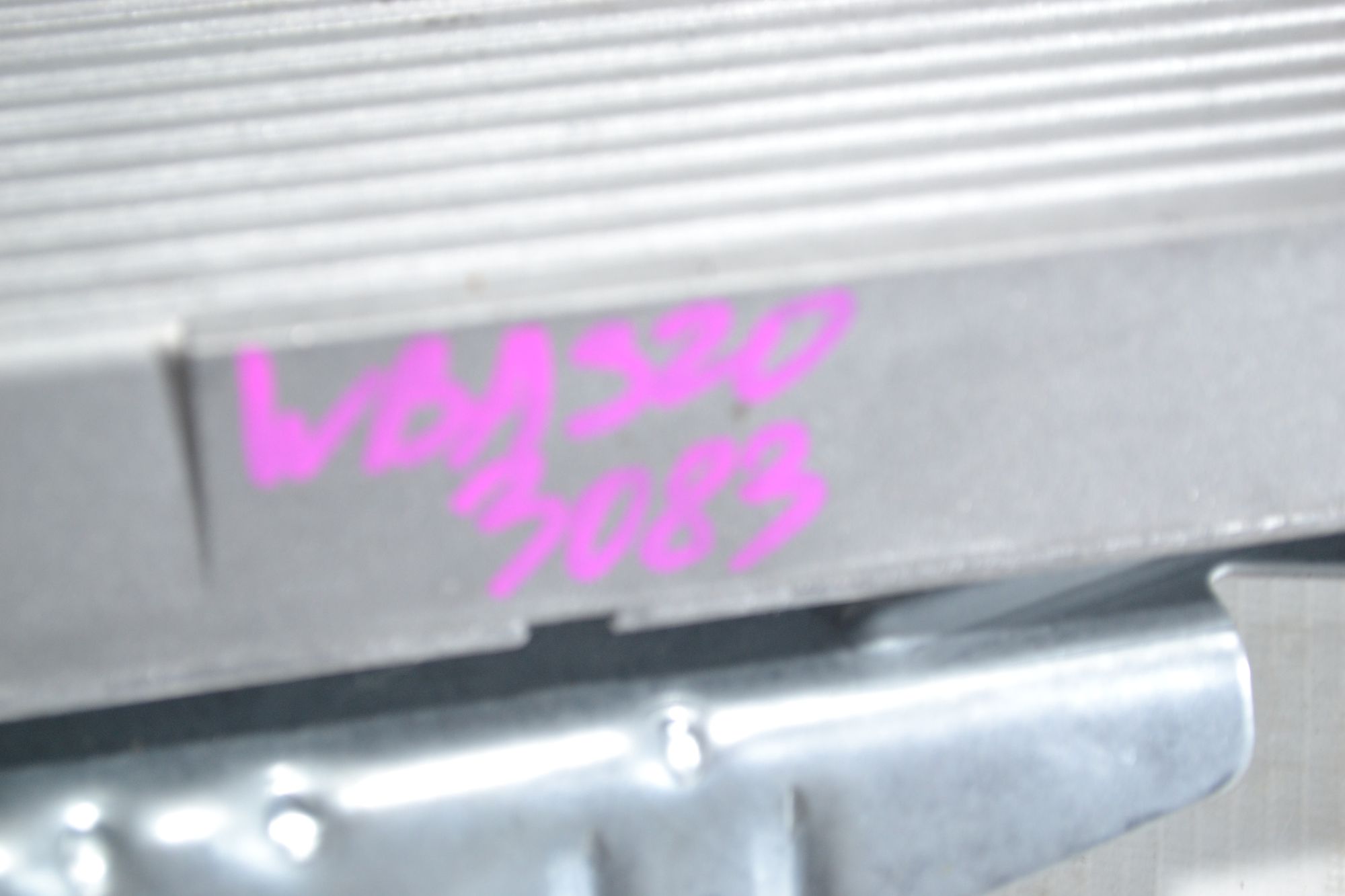 https://ycs.partsauto.market/partsauto-images/thmbs/userImages/b7628e092085f1f91467af1afb6e7630/part/a1ca1e5e-226e-4aa2-9b75-e2ba7bf43d3f_1780481611662.jpg