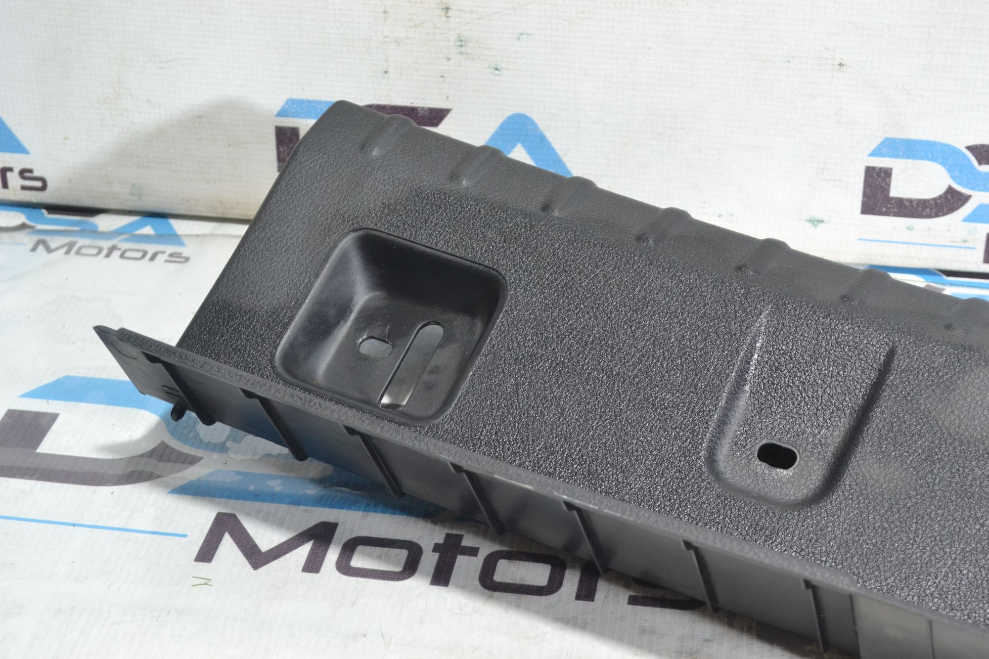 https://ycs.partsauto.market/partsauto-images/thmbs/userImages/b7628e092085f1f91467af1afb6e7630/part/a229ca52-53fa-48ad-916d-81fc3abec931_1781099419717.jpg
