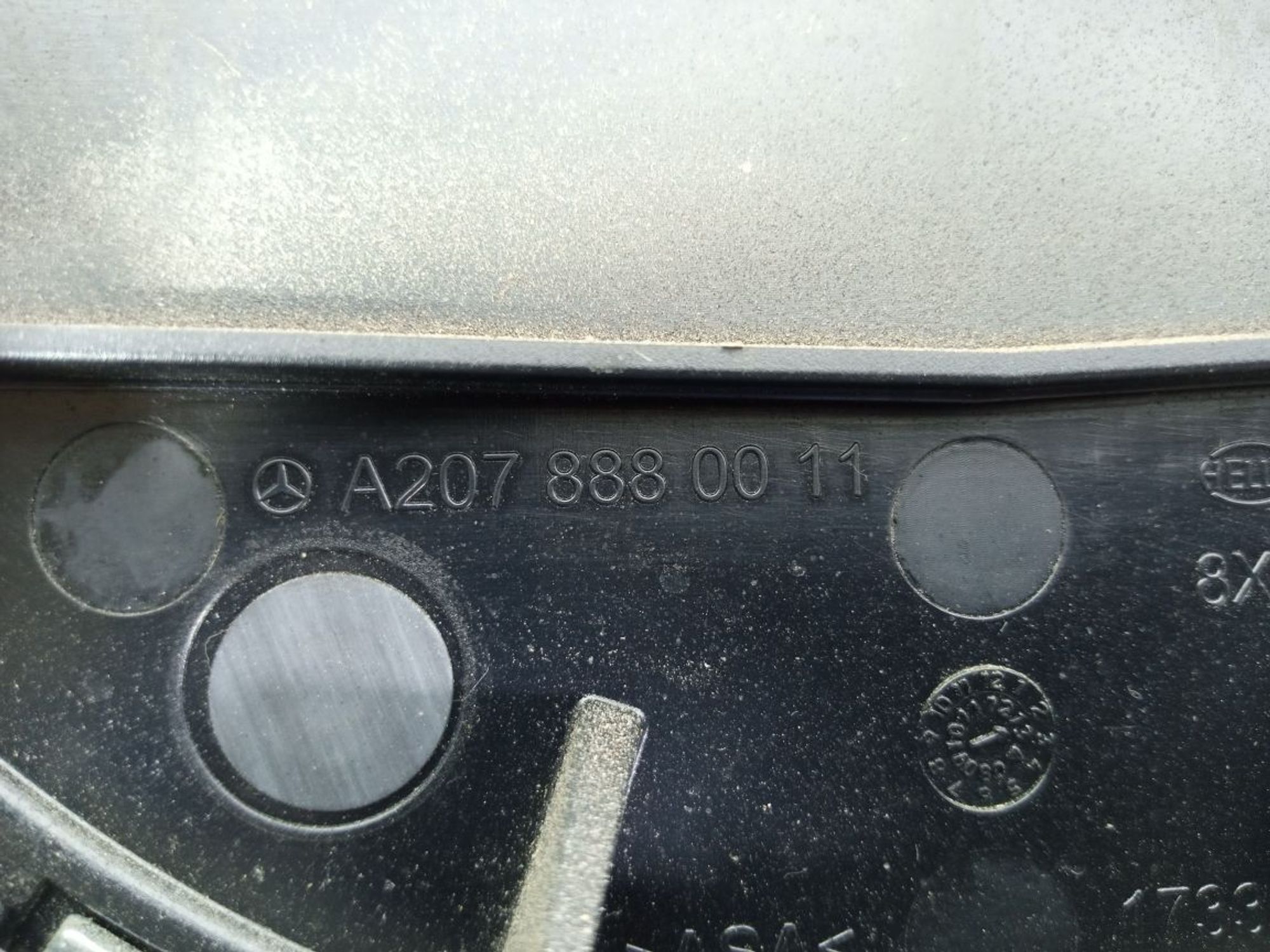 https://ycs.partsauto.market/partsauto-images/thmbs/userImages/b7628e092085f1f91467af1afb6e7630/part/a241fd11-e42b-49fb-91d8-82c86a813ac0_1742893611375.jpg