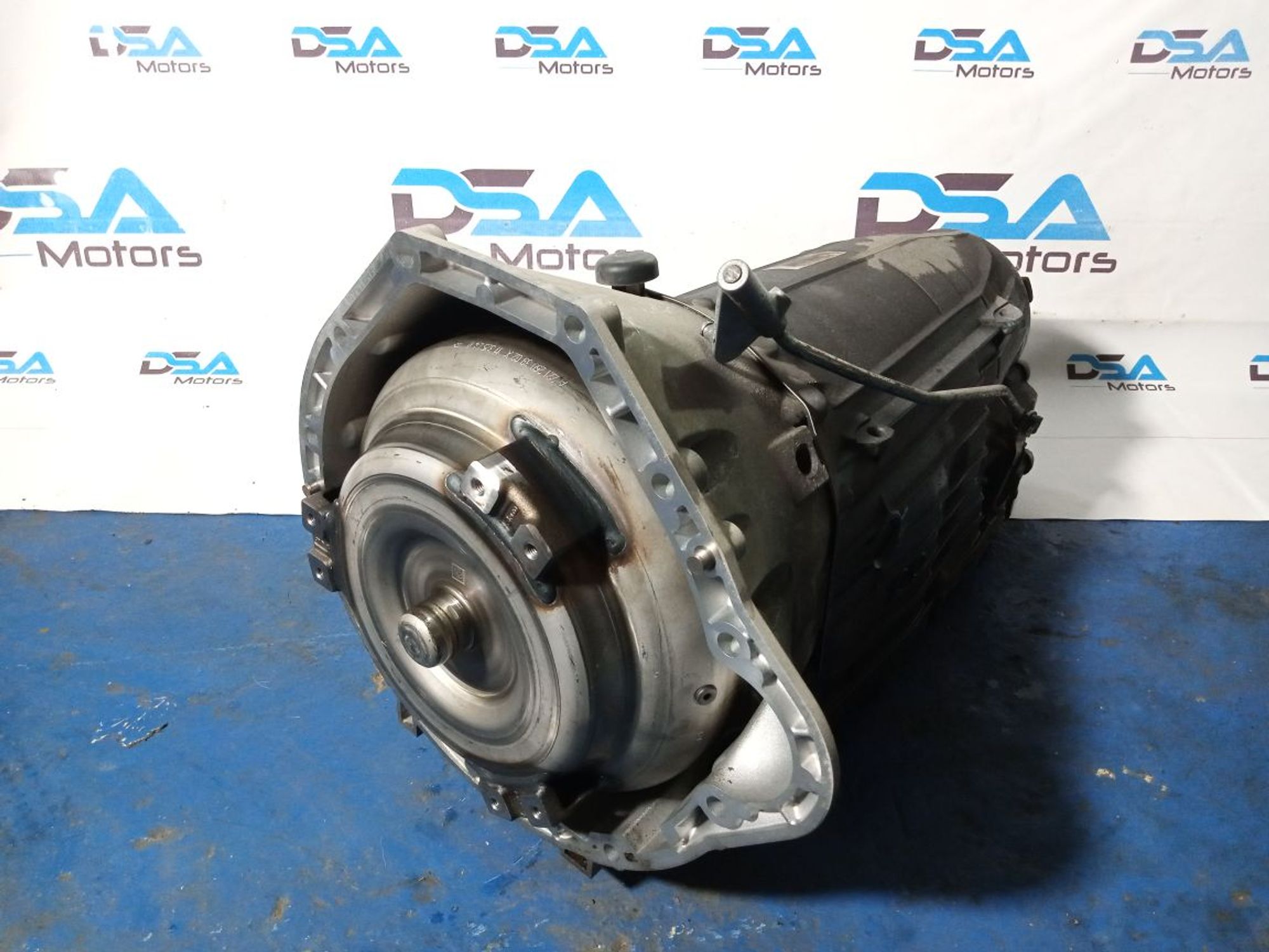 https://ycs.partsauto.market/partsauto-images/thmbs/userImages/b7628e092085f1f91467af1afb6e7630/part/a28e1b3c-7ee7-450f-8699-96ff3a7ad97a_1744738683222.jpg