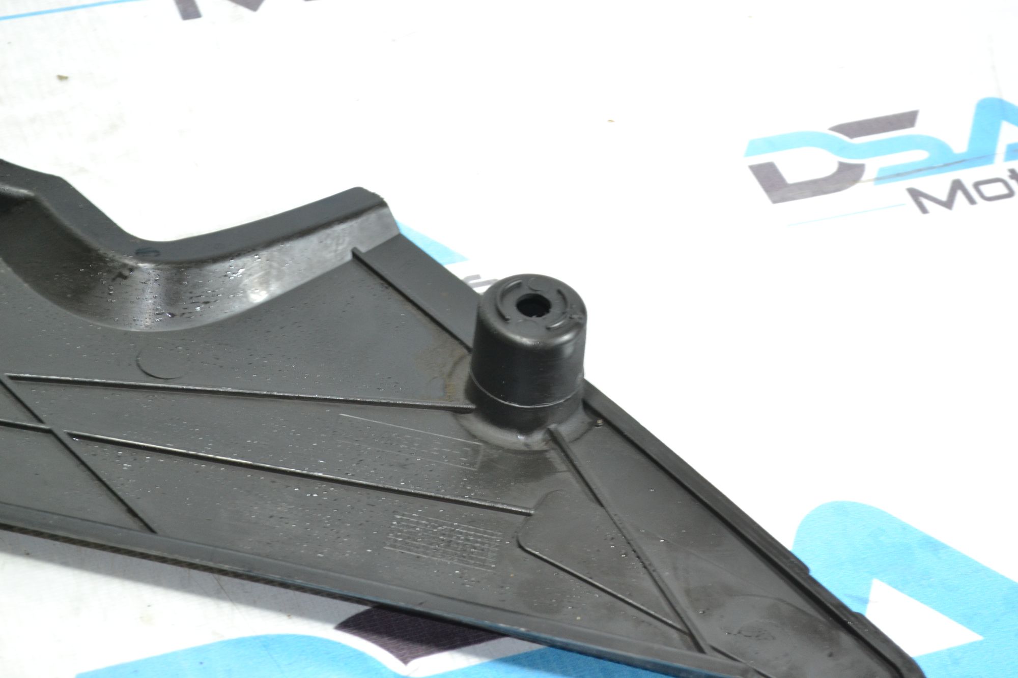 https://ycs.partsauto.market/partsauto-images/thmbs/userImages/b7628e092085f1f91467af1afb6e7630/part/a2be8036-aaf1-4f2b-aabb-964f7da8d045_1781691253911.jpg