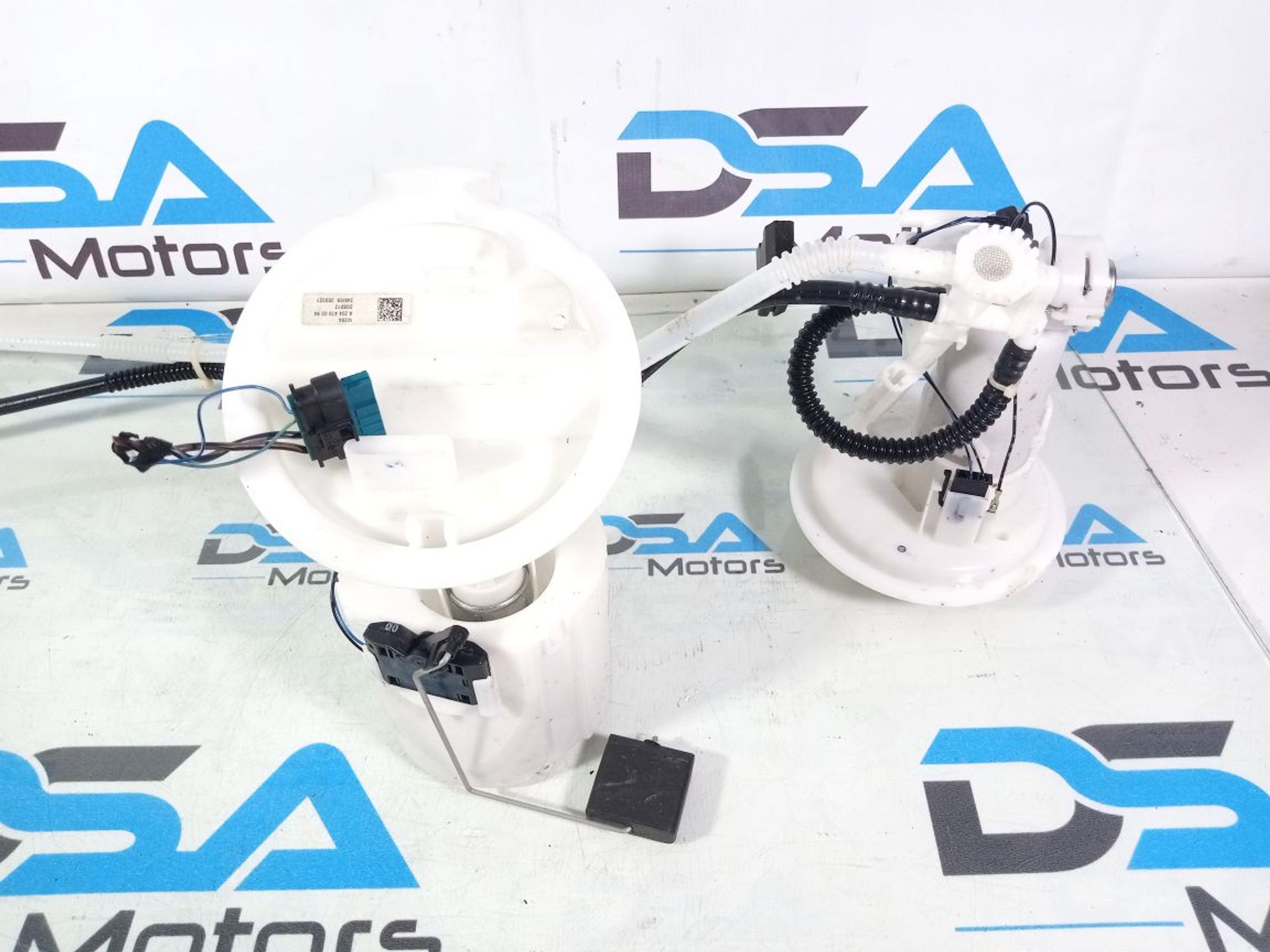 https://ycs.partsauto.market/partsauto-images/thmbs/userImages/b7628e092085f1f91467af1afb6e7630/part/a304b2a5-75a3-4b9b-b67d-8c41bda6bffe_1743088080031.jpg