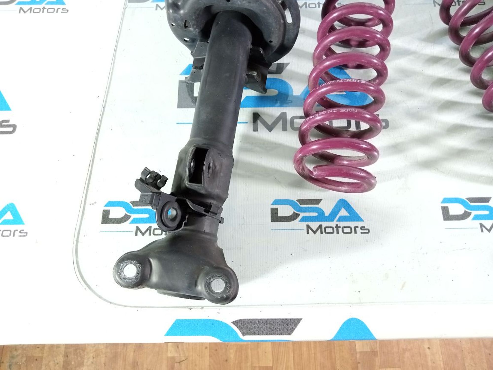 https://ycs.partsauto.market/partsauto-images/thmbs/userImages/b7628e092085f1f91467af1afb6e7630/part/a318e5f3-98ab-4135-a050-a2b91abfcaf8_1741932559158.jpg