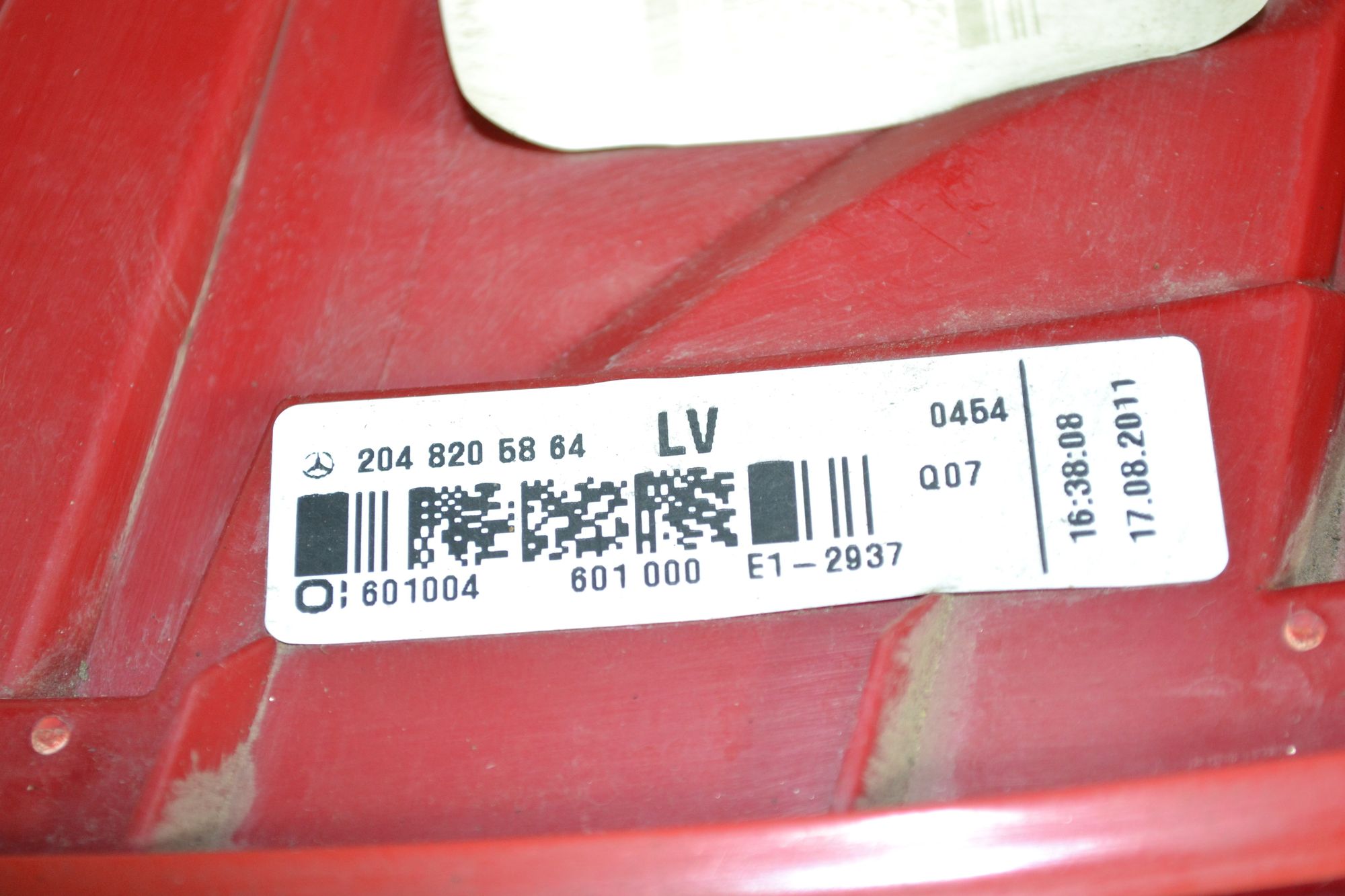 https://ycs.partsauto.market/partsauto-images/thmbs/userImages/b7628e092085f1f91467af1afb6e7630/part/a3241881-9140-4ea2-9af1-3c219ad3ca06_1784024081285.jpg