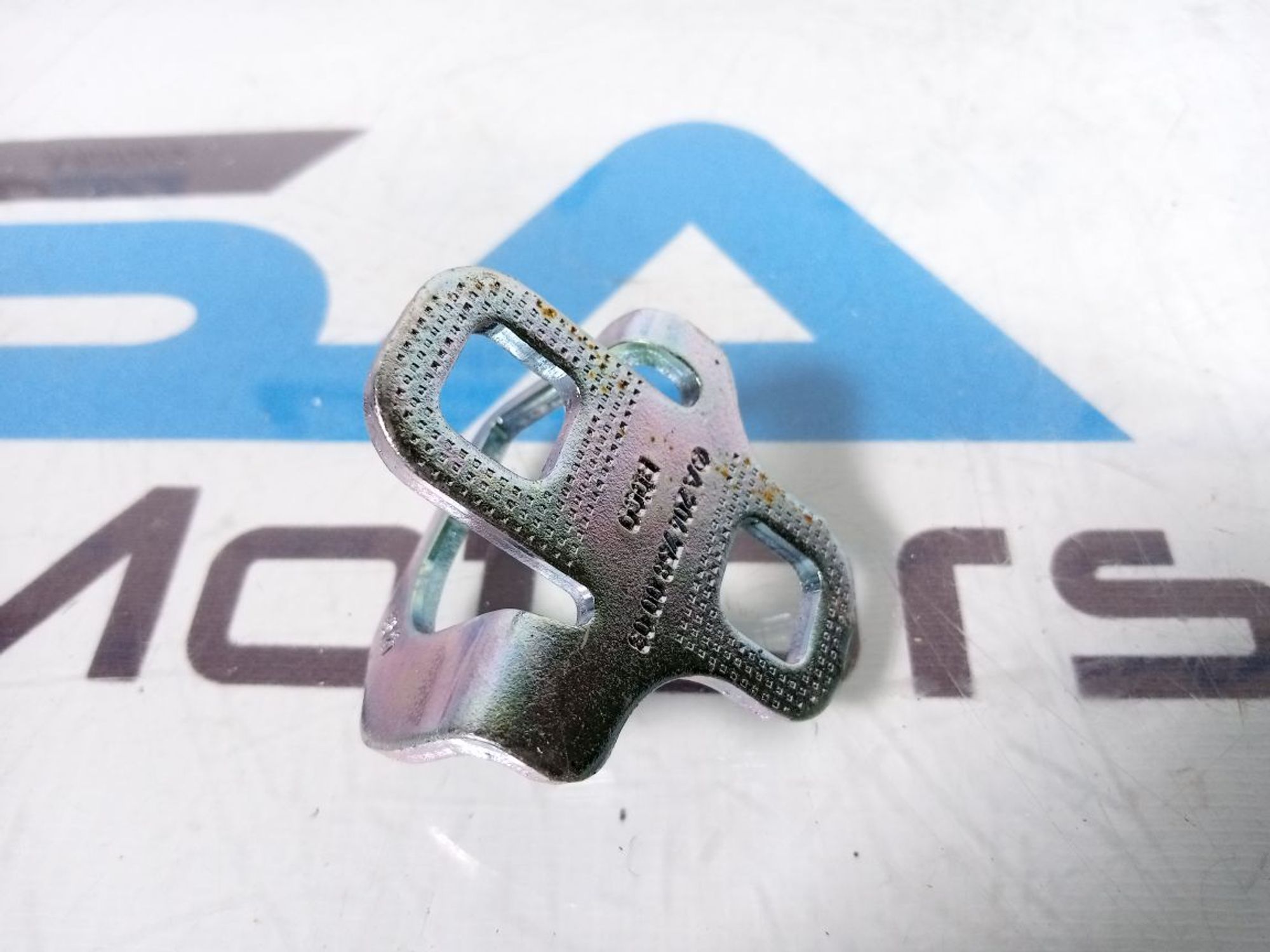 https://ycs.partsauto.market/partsauto-images/thmbs/userImages/b7628e092085f1f91467af1afb6e7630/part/a3426b80-9984-4f89-a943-172b936175ac_1729694571232.jpg