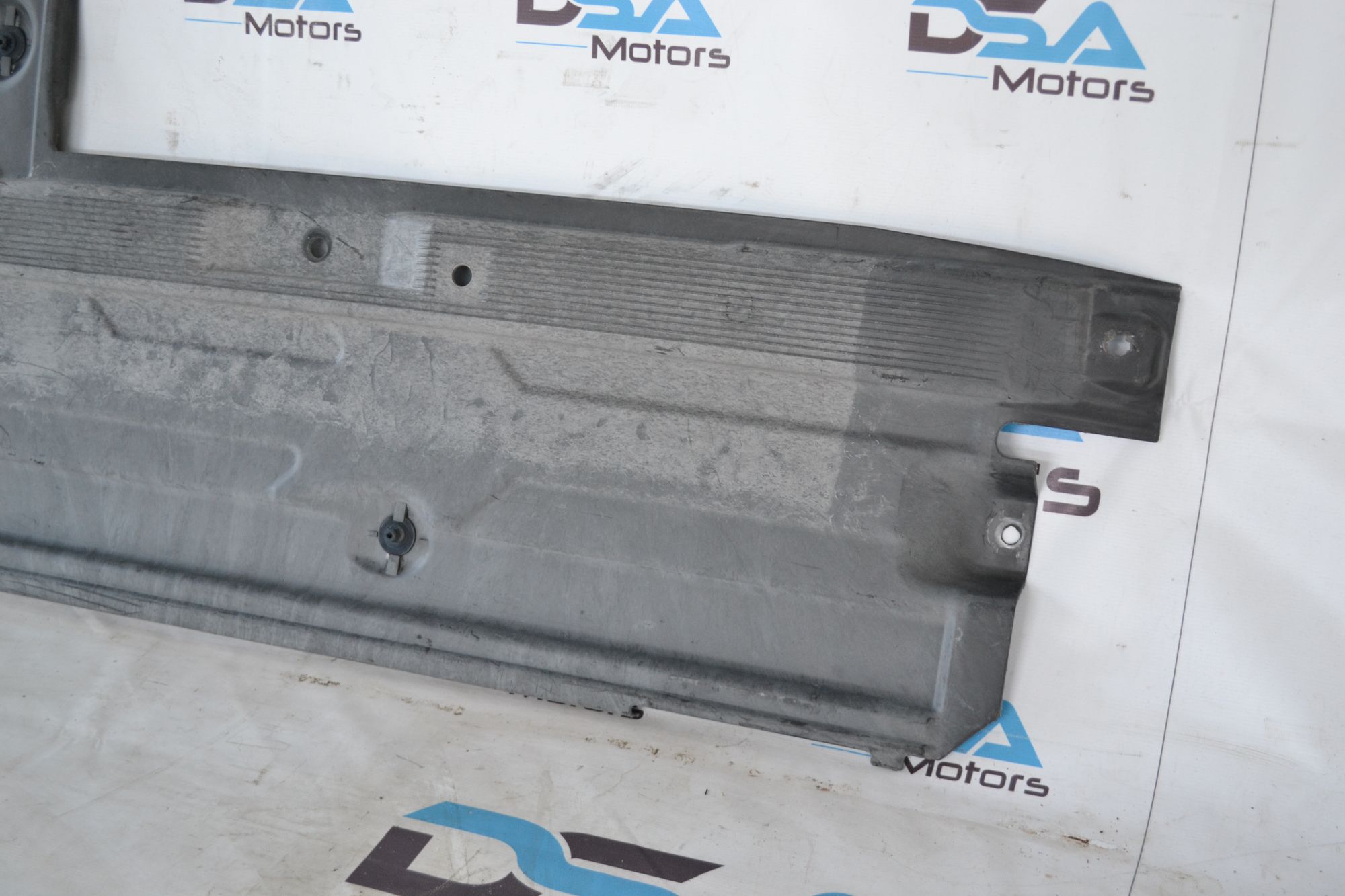 https://ycs.partsauto.market/partsauto-images/thmbs/userImages/b7628e092085f1f91467af1afb6e7630/part/a3575323-7fcb-4c0d-8eaf-8a0b3b6e423f_1784628936849.jpg