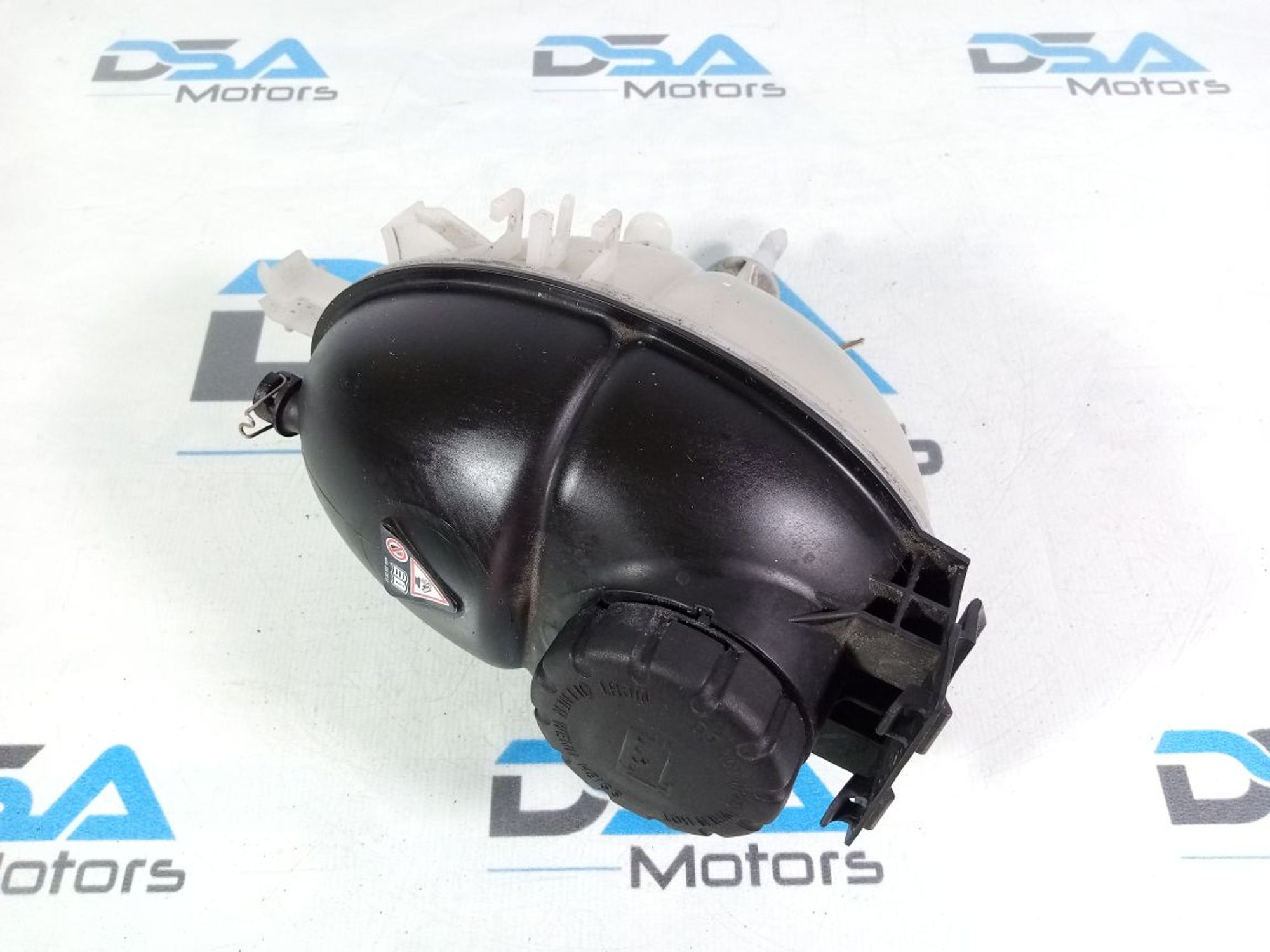 https://ycs.partsauto.market/partsauto-images/thmbs/userImages/b7628e092085f1f91467af1afb6e7630/part/a35a1209-82cb-403d-9497-f89151aa2f31_1743145665443.jpg