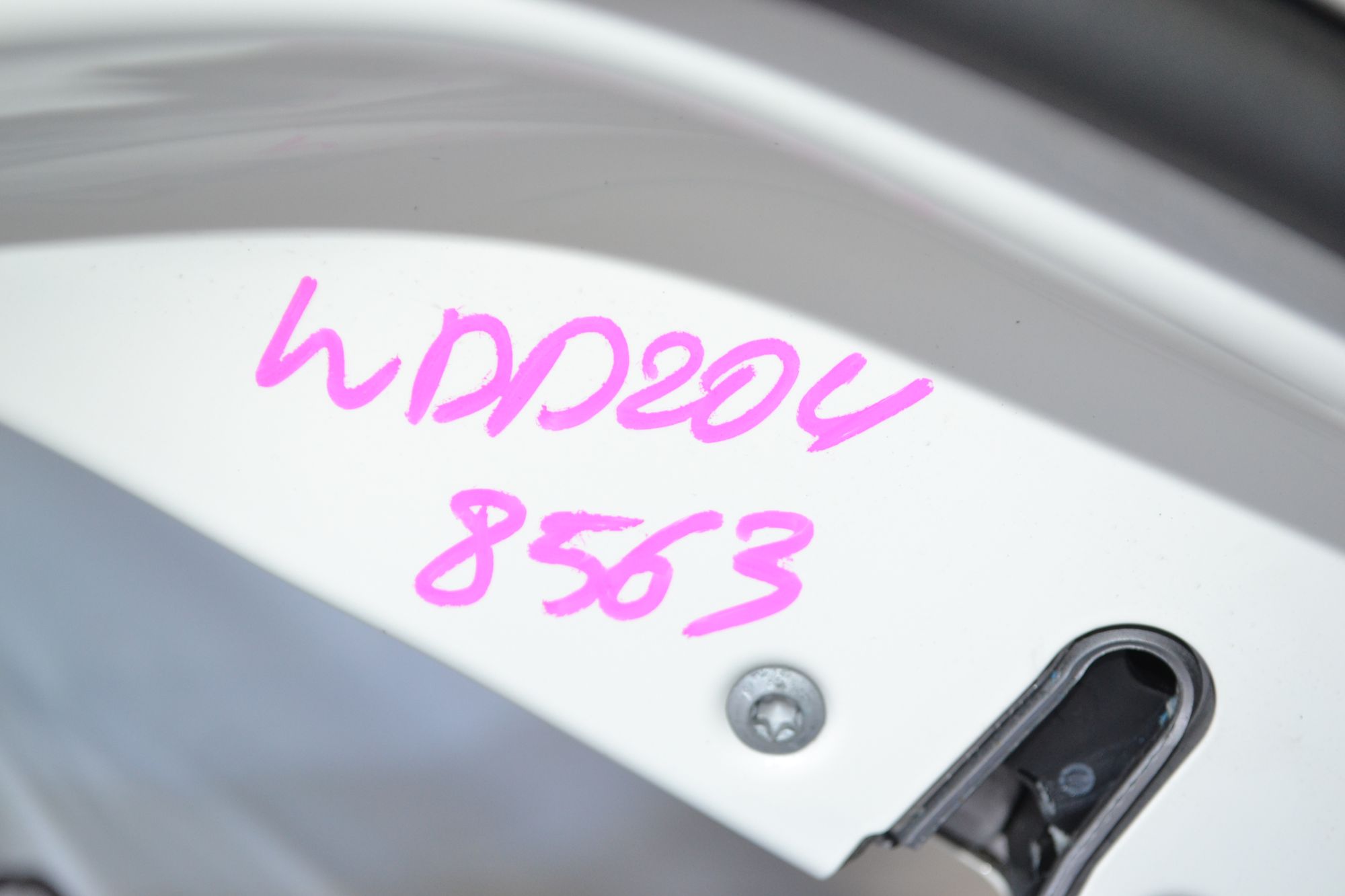 https://ycs.partsauto.market/partsauto-images/thmbs/userImages/b7628e092085f1f91467af1afb6e7630/part/a3938c8a-0672-4852-ac5a-f698b3f57d99_1782912190057.jpg