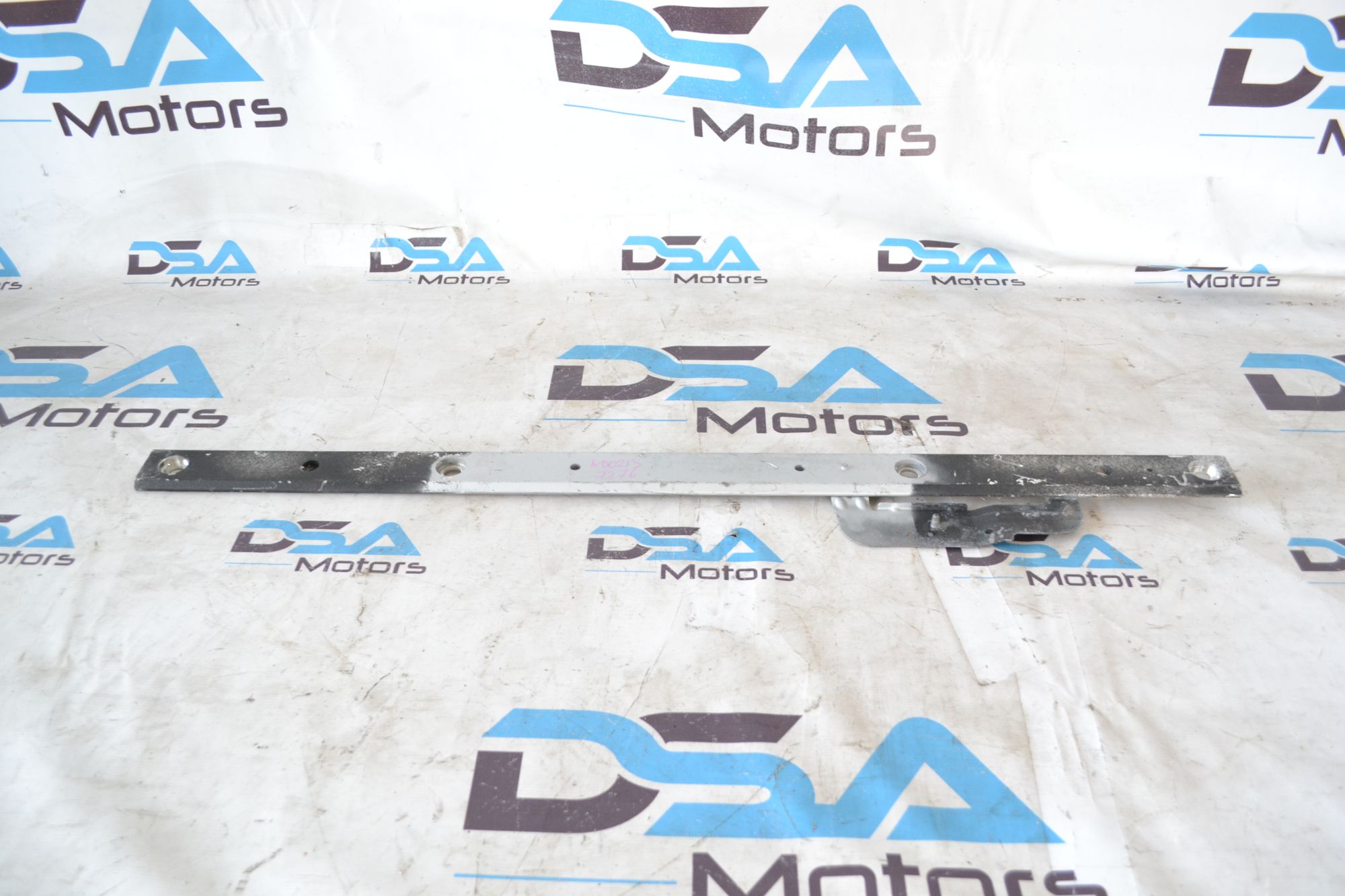https://ycs.partsauto.market/partsauto-images/thmbs/userImages/b7628e092085f1f91467af1afb6e7630/part/a3b532dd-71ad-4a02-9b07-388171b226aa_1785217984554.jpg