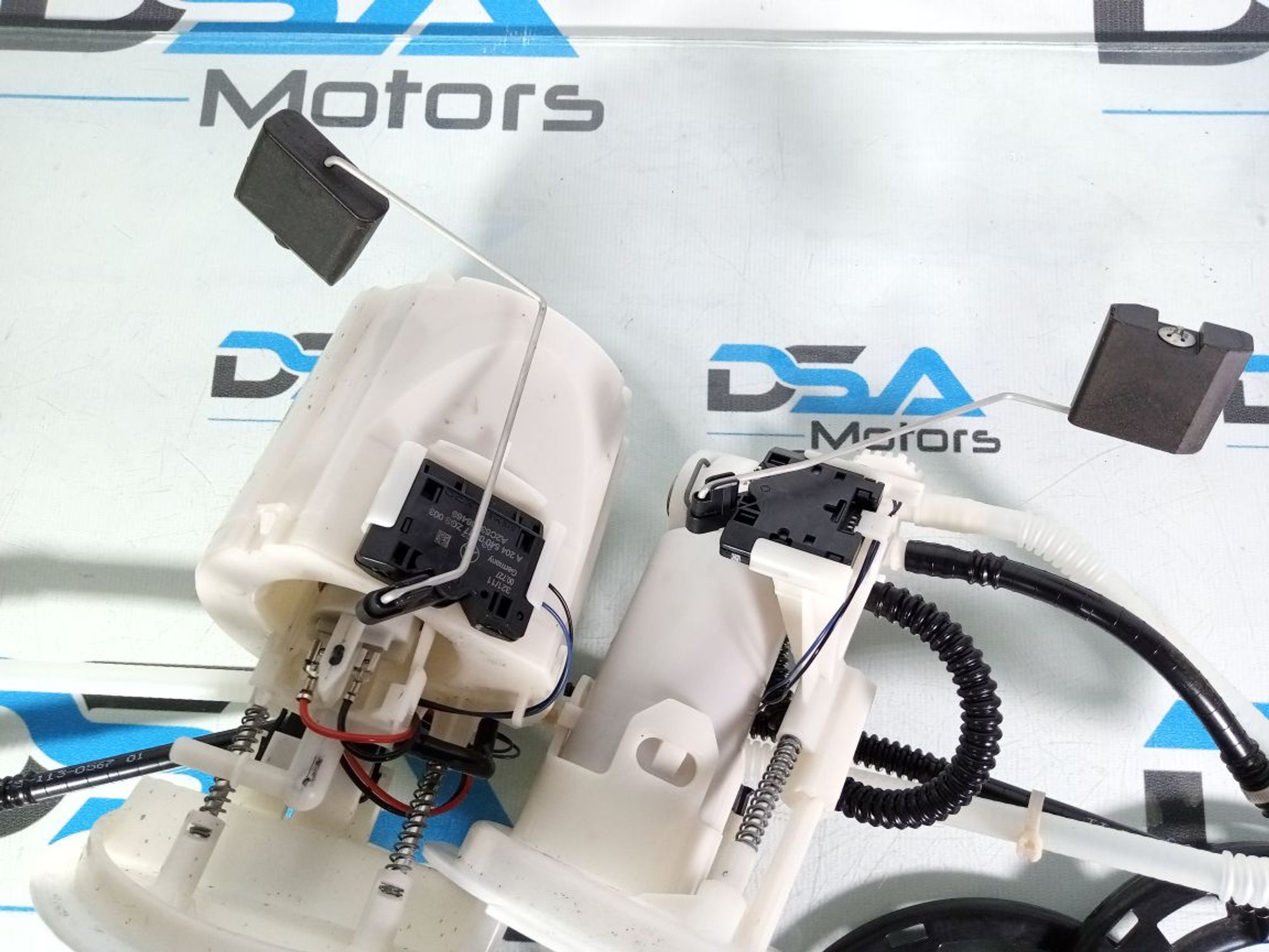 https://ycs.partsauto.market/partsauto-images/thmbs/userImages/b7628e092085f1f91467af1afb6e7630/part/a3d0697d-4964-453e-91e3-af9439e6fb12_1745316672196.jpg