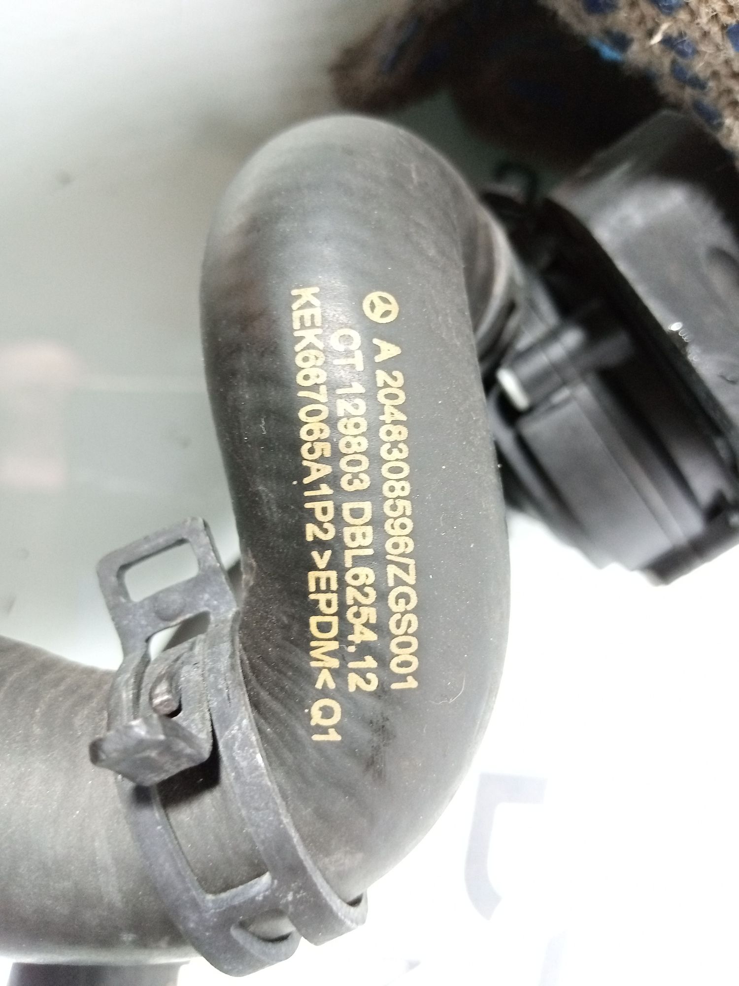 https://ycs.partsauto.market/partsauto-images/thmbs/userImages/b7628e092085f1f91467af1afb6e7630/part/a3e5a59f-9a90-4c37-bfce-c22b76173f3c_1712648907589.jpg