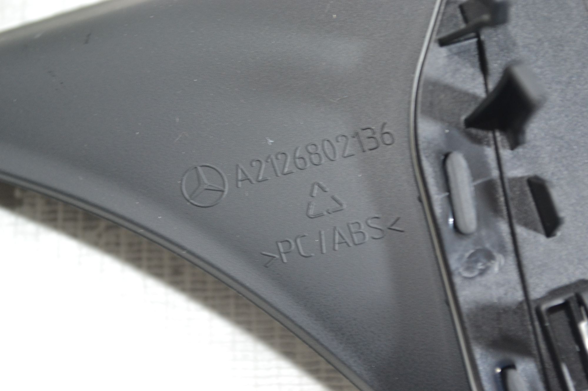 https://ycs.partsauto.market/partsauto-images/thmbs/userImages/b7628e092085f1f91467af1afb6e7630/part/a422a9a2-6a21-4f12-9773-9338f1421502_1779882797578.jpg