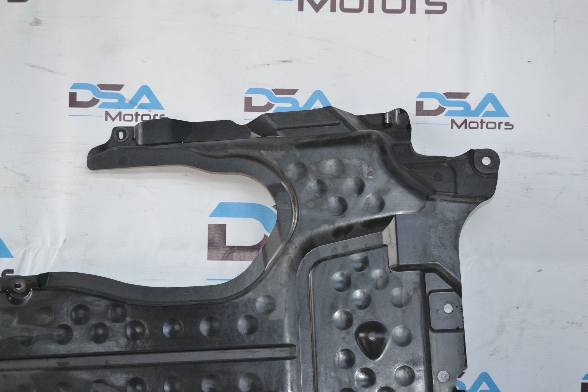 https://ycs.partsauto.market/partsauto-images/thmbs/userImages/b7628e092085f1f91467af1afb6e7630/part/a4389f77-d3a4-4ea8-a245-d5df36df8787_1784882467709.jpg