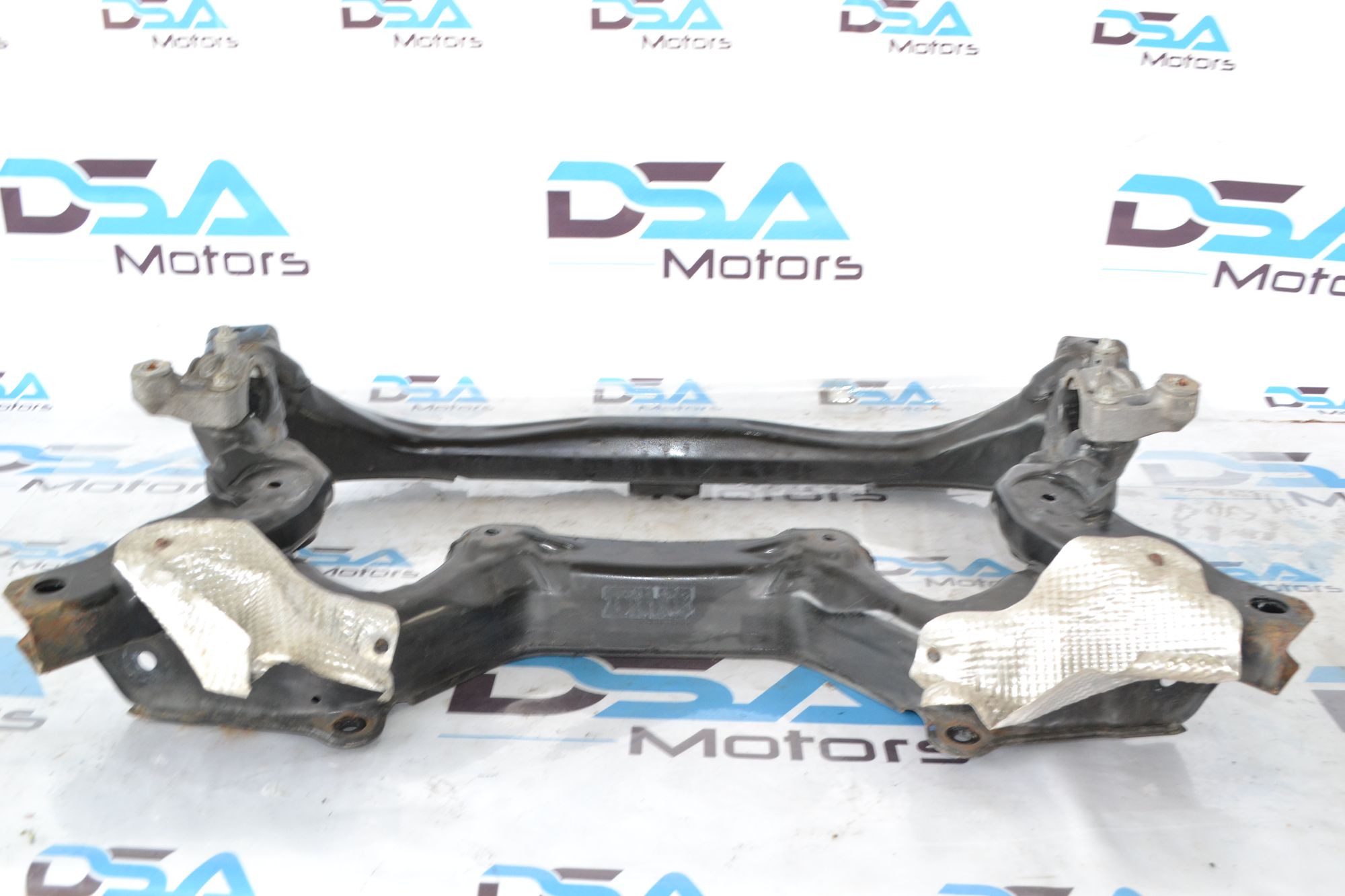 https://ycs.partsauto.market/partsauto-images/thmbs/userImages/b7628e092085f1f91467af1afb6e7630/part/a52714d4-61d4-476f-bbe3-9c1d371d380c_1781614083344.jpg