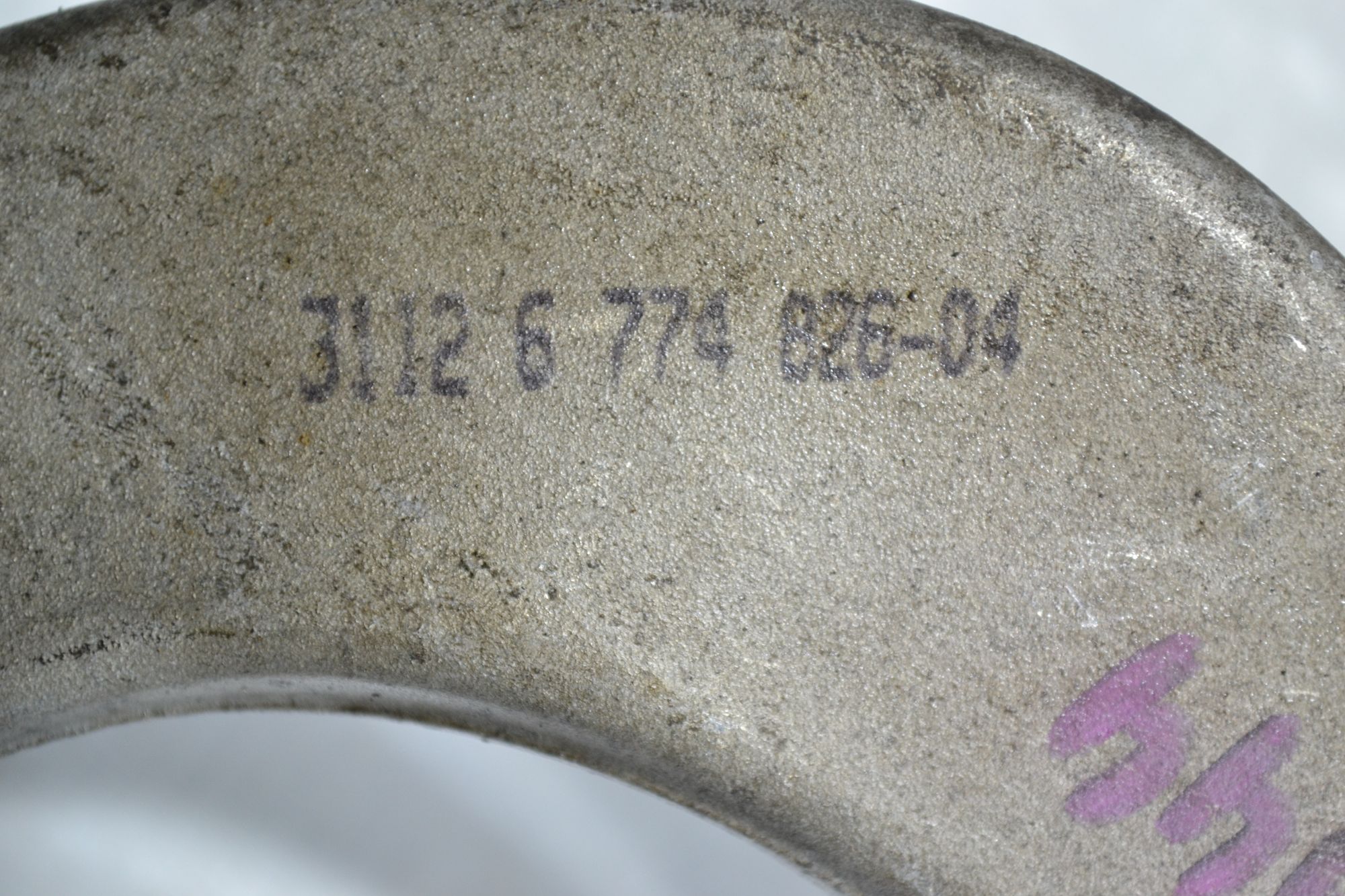 https://ycs.partsauto.market/partsauto-images/thmbs/userImages/b7628e092085f1f91467af1afb6e7630/part/a54d3ec1-2380-4951-ab63-abf64fd794fa_1779286627949.jpg