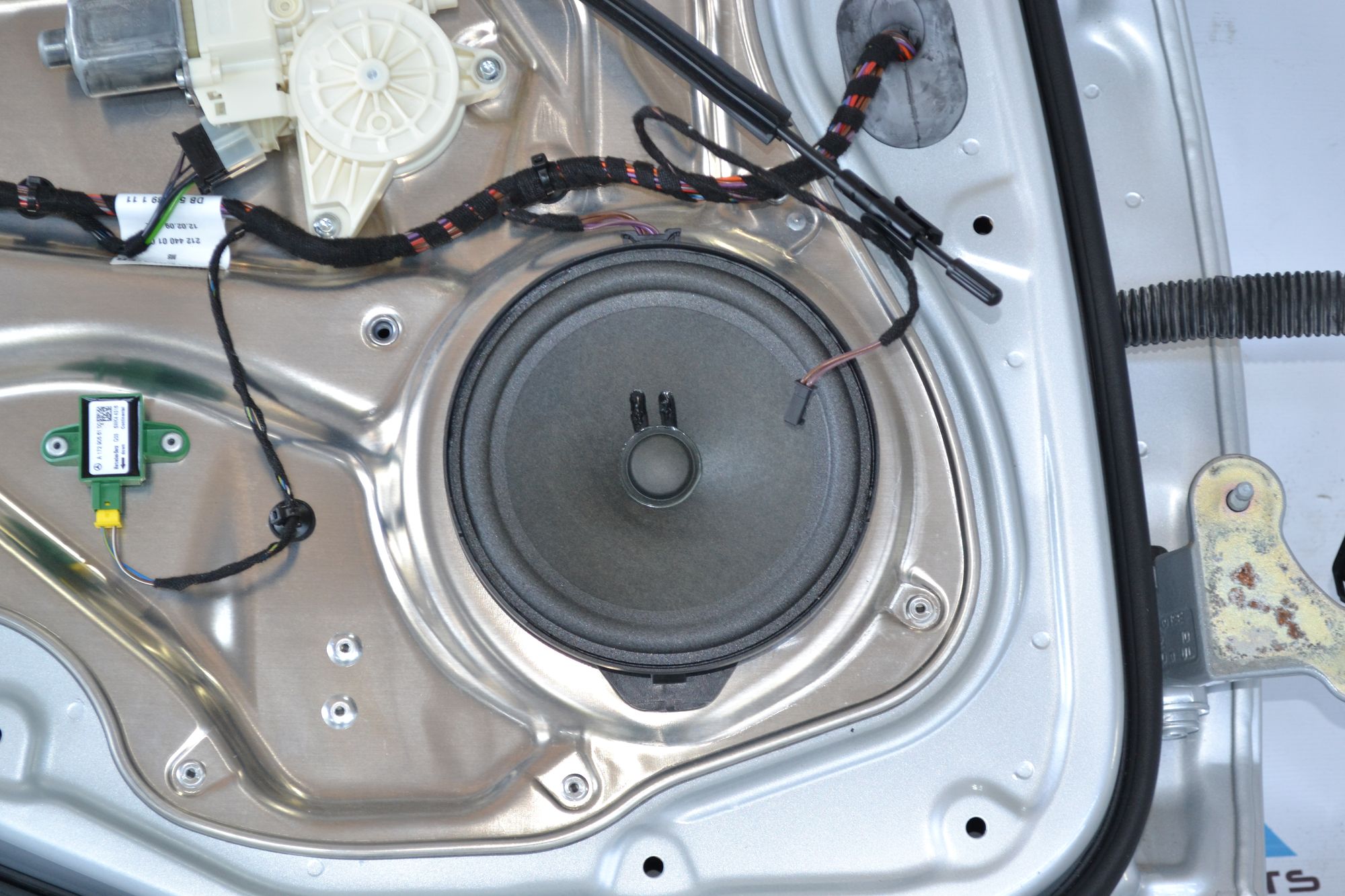 https://ycs.partsauto.market/partsauto-images/thmbs/userImages/b7628e092085f1f91467af1afb6e7630/part/a55c31da-1644-4cbc-a863-c2d0d7225266_1783074740082.jpg