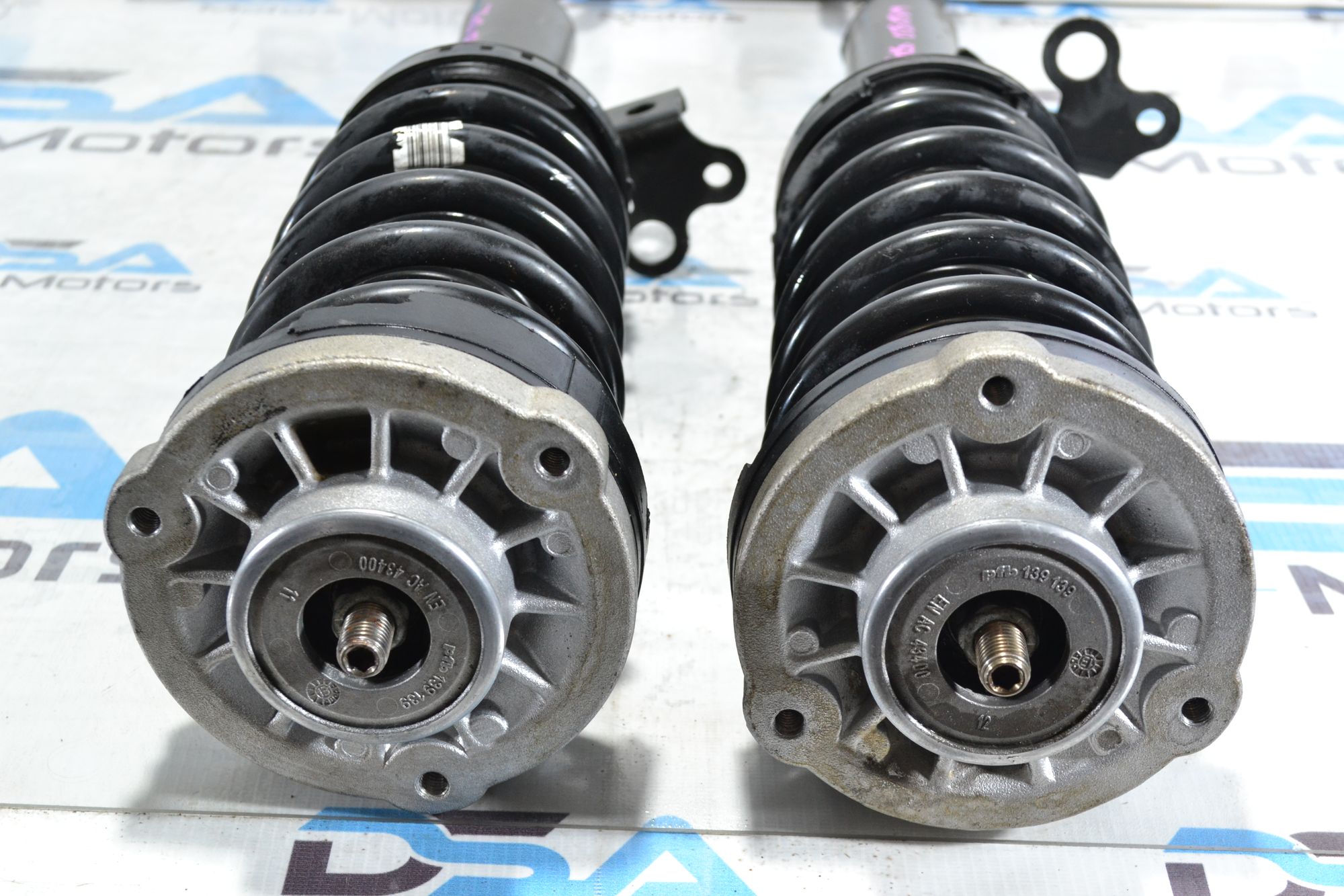 https://ycs.partsauto.market/partsauto-images/thmbs/userImages/b7628e092085f1f91467af1afb6e7630/part/a5f67963-744b-42b1-a1aa-9a3eaa9b39f5_1779101971186.jpg