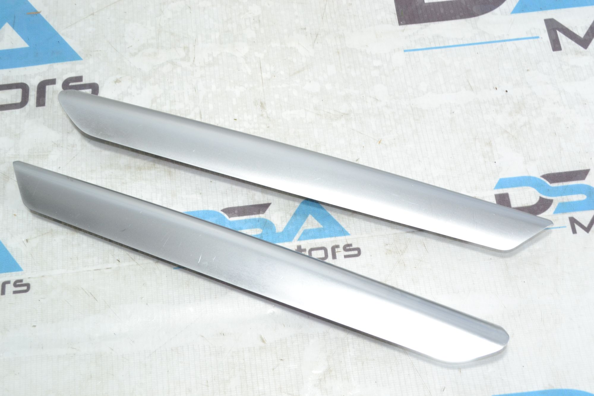 https://ycs.partsauto.market/partsauto-images/thmbs/userImages/b7628e092085f1f91467af1afb6e7630/part/a671d6ef-bfe2-45ed-82c2-60c3707cf072_1780995007101.jpg