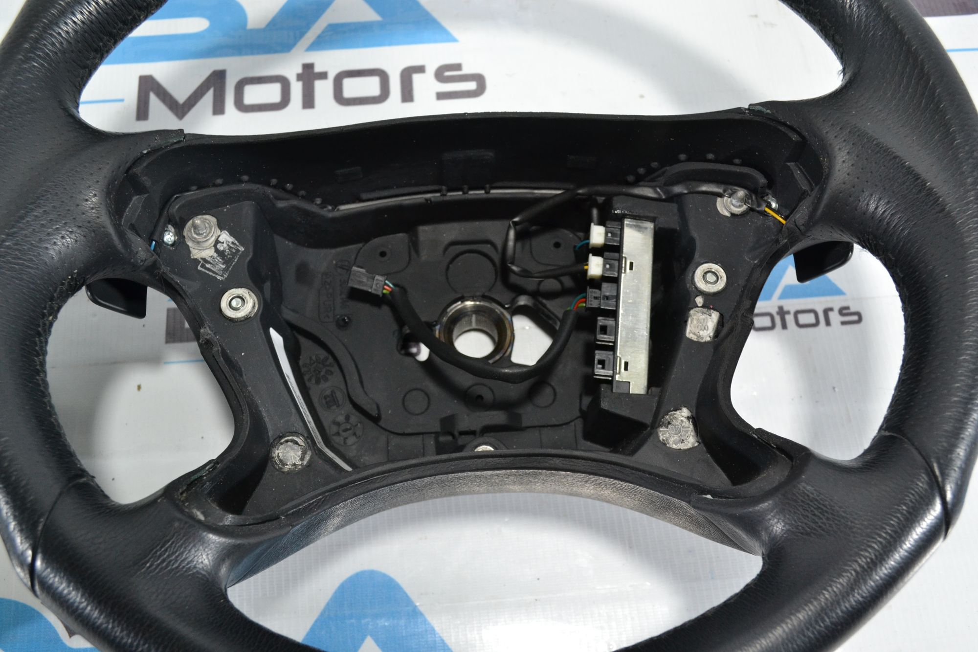 https://ycs.partsauto.market/partsauto-images/thmbs/userImages/b7628e092085f1f91467af1afb6e7630/part/a6e9ecef-cb63-4de4-ac28-2c9635352703_1777441729751.jpg