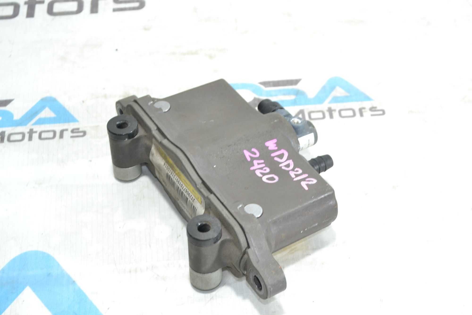 https://ycs.partsauto.market/partsauto-images/thmbs/userImages/b7628e092085f1f91467af1afb6e7630/part/a6ef419c-aa98-44da-87d6-db69323decab_1780484467748.jpg