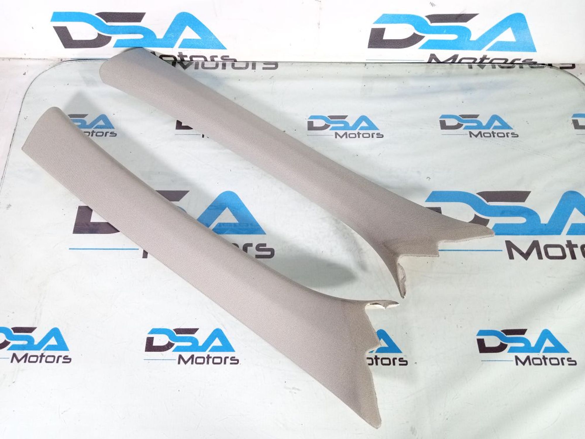 https://ycs.partsauto.market/partsauto-images/thmbs/userImages/b7628e092085f1f91467af1afb6e7630/part/a74dd097-e902-4d71-9ce3-8b779b464e31_1730095674182.jpg