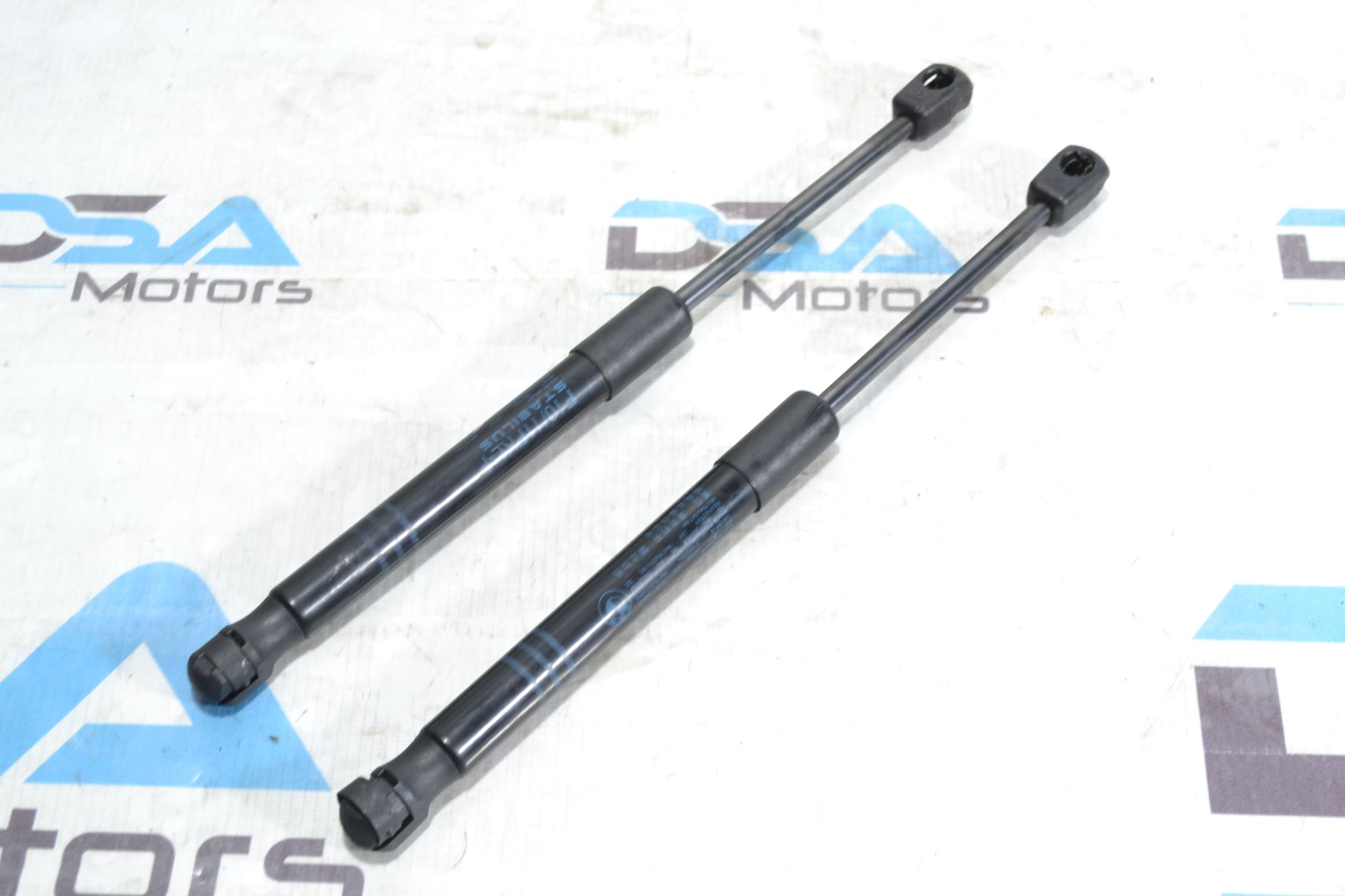 https://ycs.partsauto.market/partsauto-images/thmbs/userImages/b7628e092085f1f91467af1afb6e7630/part/a7a9caf9-1ad8-4c4a-9ab3-2a30ed60037f_1780558477399.jpg