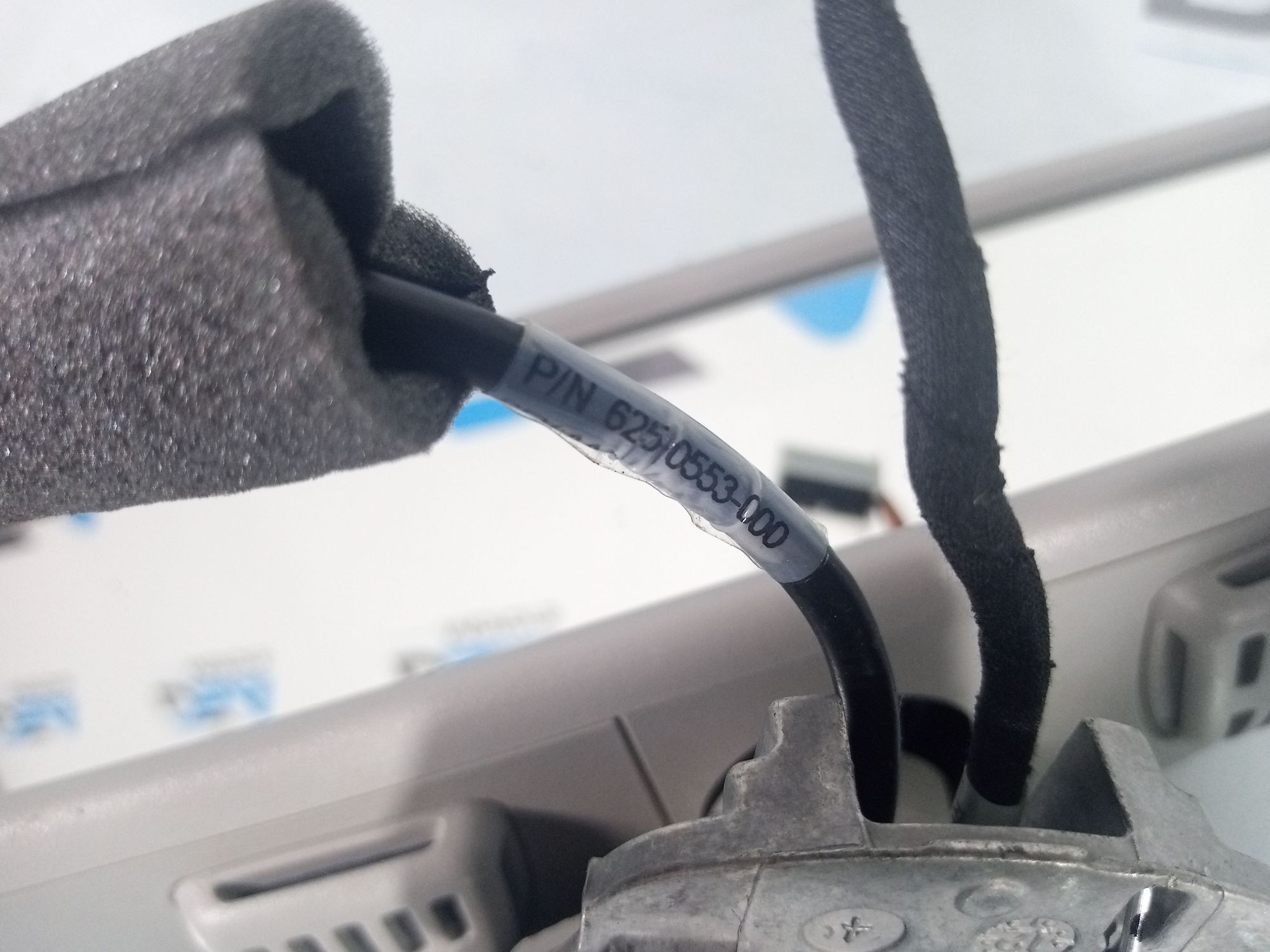 https://ycs.partsauto.market/partsauto-images/thmbs/userImages/b7628e092085f1f91467af1afb6e7630/part/a7cf171f-857d-45b6-b832-3165223416ce_1720248341914.jpg