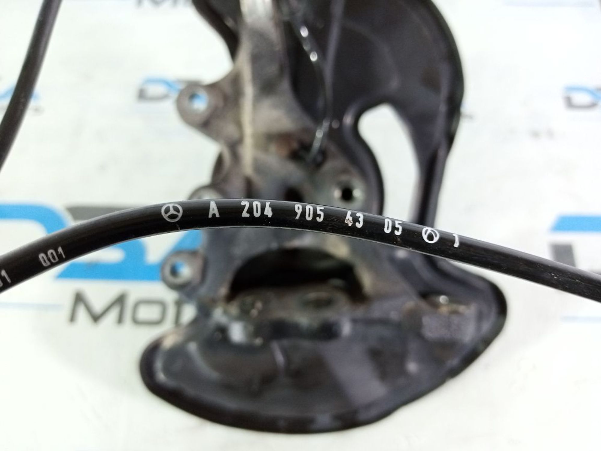 https://ycs.partsauto.market/partsauto-images/thmbs/userImages/b7628e092085f1f91467af1afb6e7630/part/a7e30e2c-bef1-467f-968a-de963b712b86_1741933260979.jpg