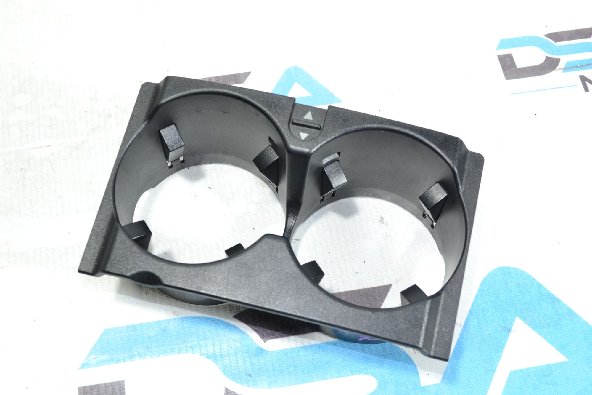 https://ycs.partsauto.market/partsauto-images/thmbs/userImages/b7628e092085f1f91467af1afb6e7630/part/a7f6e1e9-3047-45d5-822e-7a8835ffad60_1780308031601.jpg
