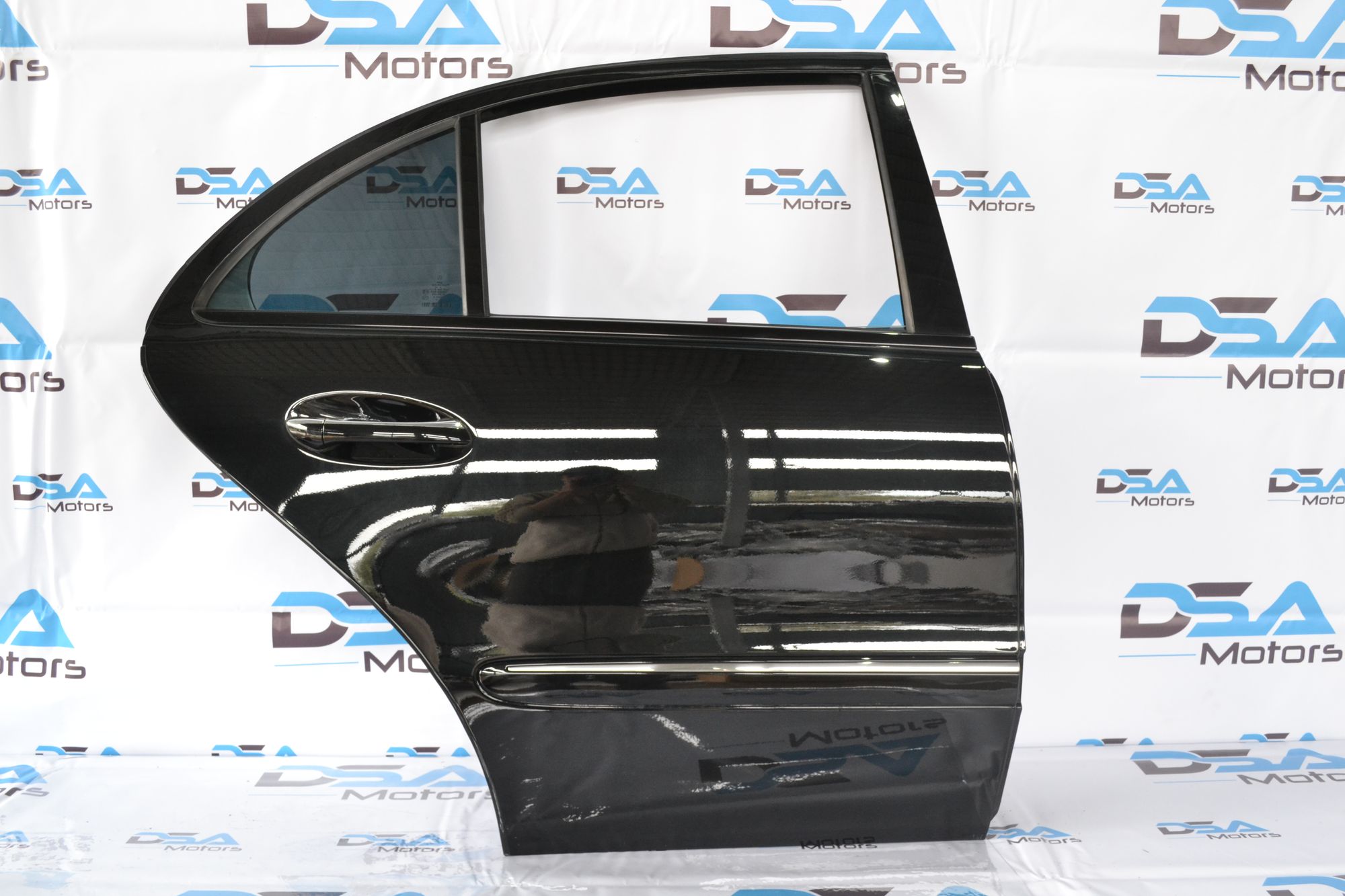https://ycs.partsauto.market/partsauto-images/thmbs/userImages/b7628e092085f1f91467af1afb6e7630/part/a8617594-959e-42c9-b764-27c4725a46e3_1776870776470.jpg