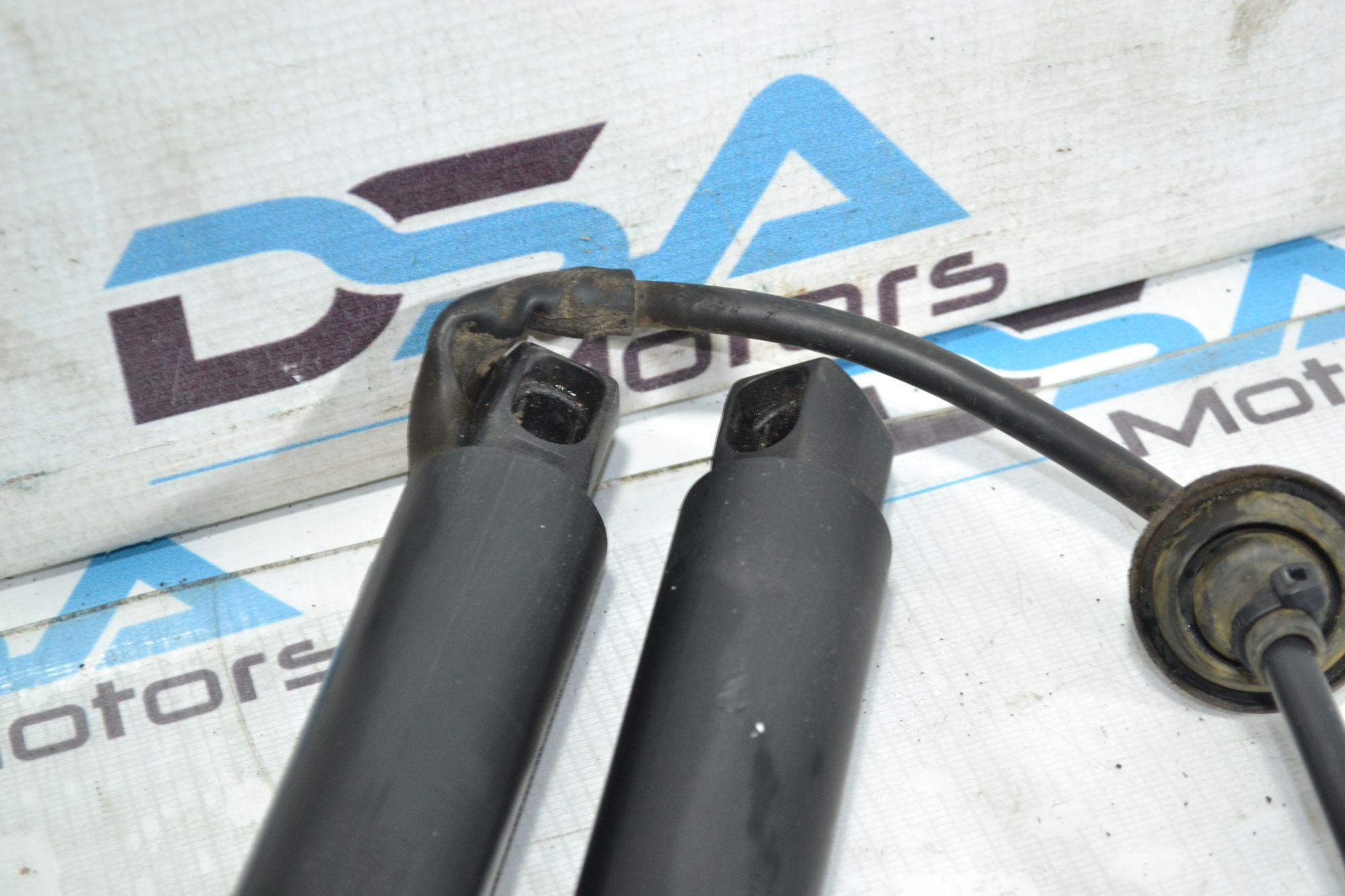 https://ycs.partsauto.market/partsauto-images/thmbs/userImages/b7628e092085f1f91467af1afb6e7630/part/a8eecfe9-67f0-4e4a-848a-98b19999e316_1785309020626.jpg
