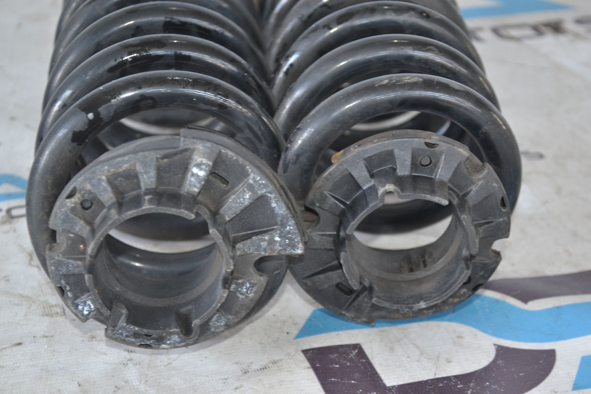 https://ycs.partsauto.market/partsauto-images/thmbs/userImages/b7628e092085f1f91467af1afb6e7630/part/a90a0029-268d-4bc7-8c60-f189fefaf6f2_1785151653829.jpg