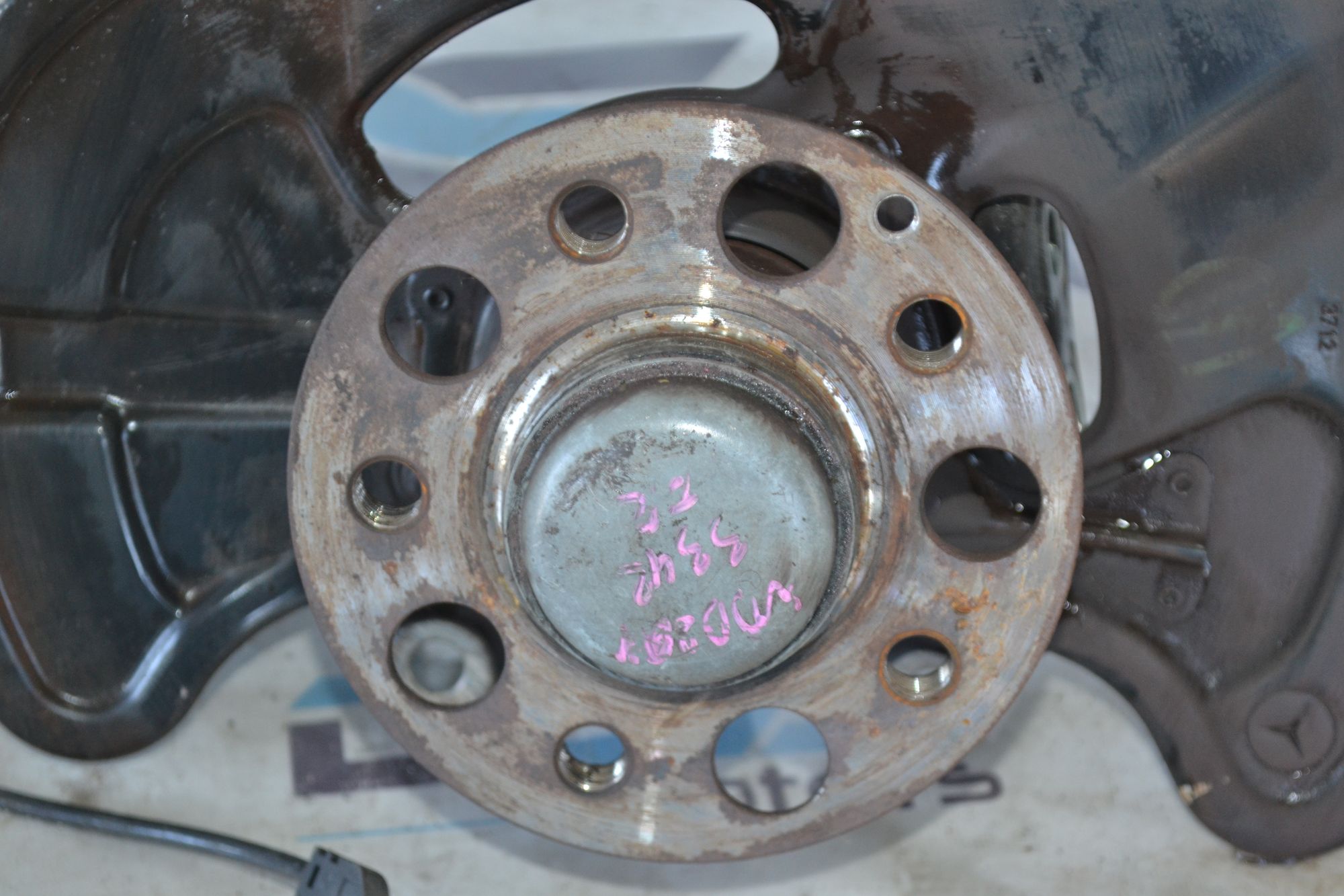 https://ycs.partsauto.market/partsauto-images/thmbs/userImages/b7628e092085f1f91467af1afb6e7630/part/a92e53d4-f132-4a79-aa1b-0e9ebe09aa06_1785400721735.jpg