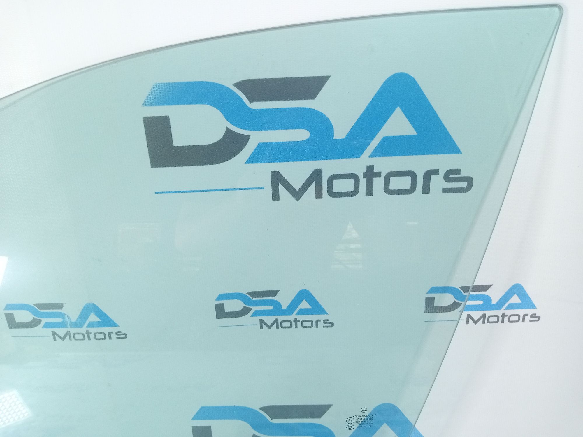 https://ycs.partsauto.market/partsauto-images/thmbs/userImages/b7628e092085f1f91467af1afb6e7630/part/a9347698-b46e-42cb-bb3d-c51590466efa_1719916070954.jpg