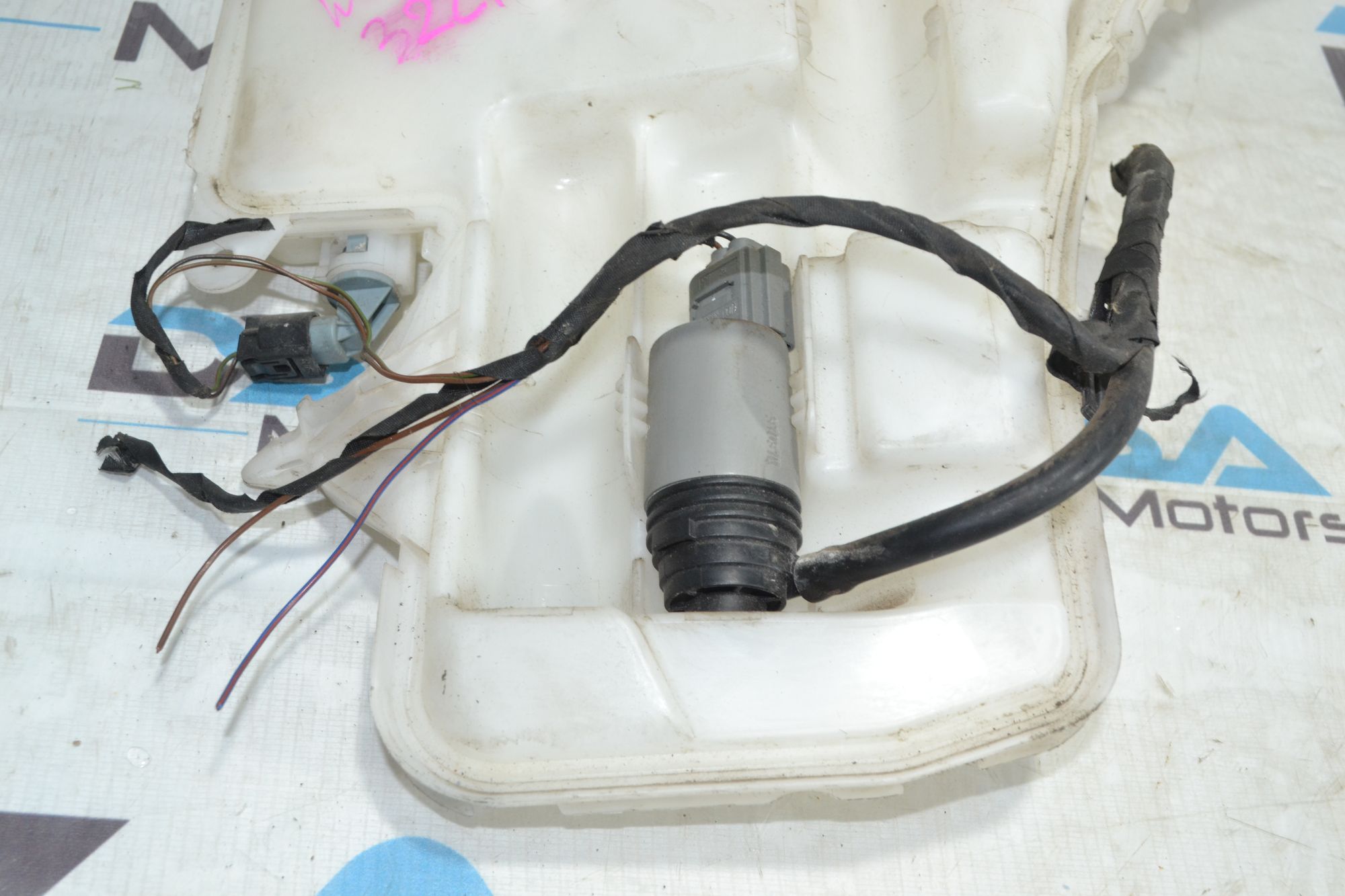 https://ycs.partsauto.market/partsauto-images/thmbs/userImages/b7628e092085f1f91467af1afb6e7630/part/a94f318d-1dac-439c-8ca7-49bcbb6a67bf_1781248361950.jpg