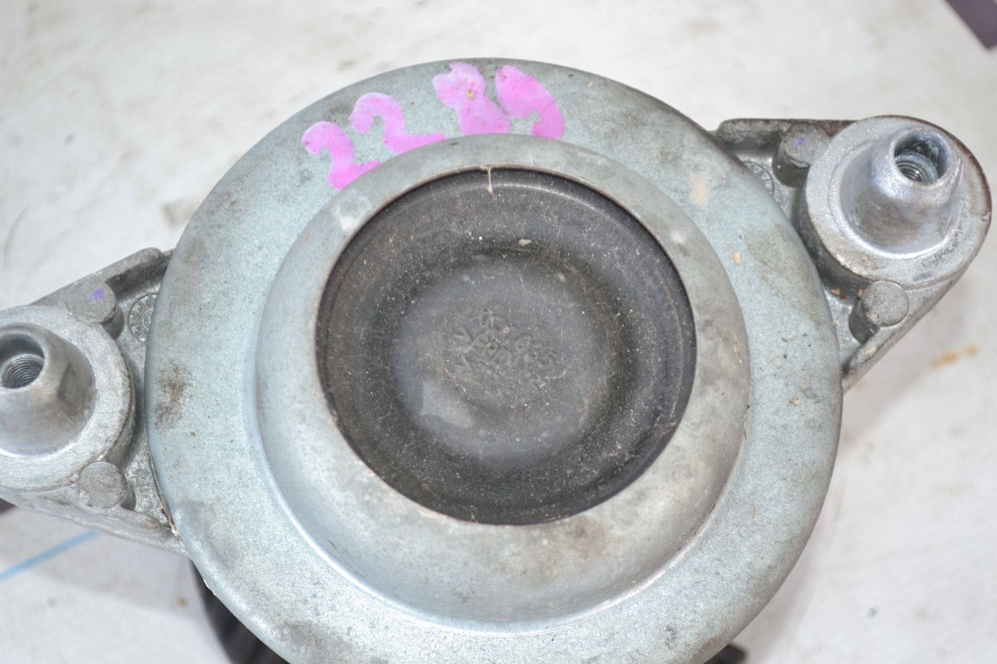 https://ycs.partsauto.market/partsauto-images/thmbs/userImages/b7628e092085f1f91467af1afb6e7630/part/a9902ac7-d86a-4f94-a141-2dd2b2e5bc46_1785311812753.jpg