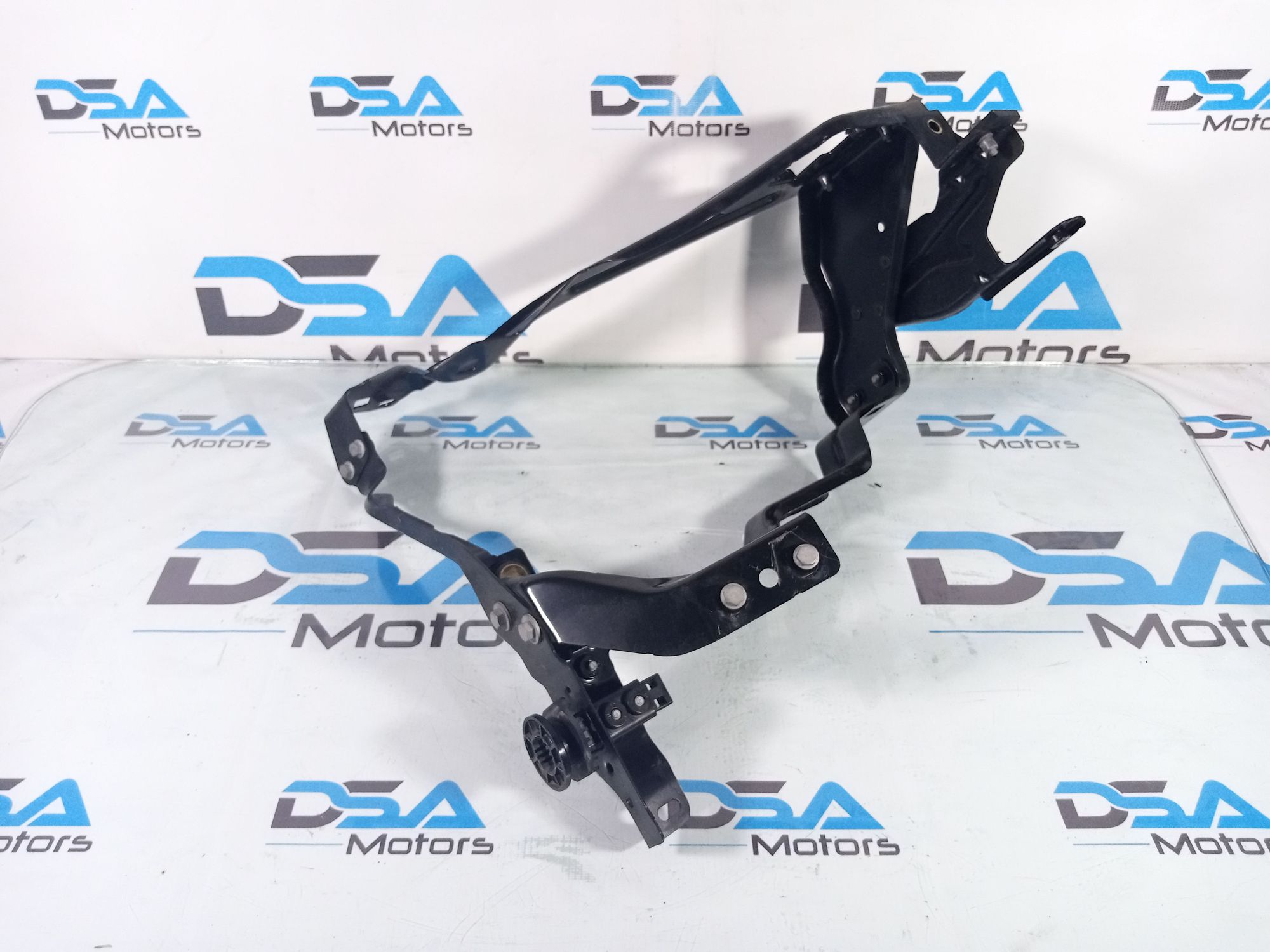 https://ycs.partsauto.market/partsauto-images/thmbs/userImages/b7628e092085f1f91467af1afb6e7630/part/aa18d633-c67f-4c4e-934f-d96c086565f7_1720174642175.jpg