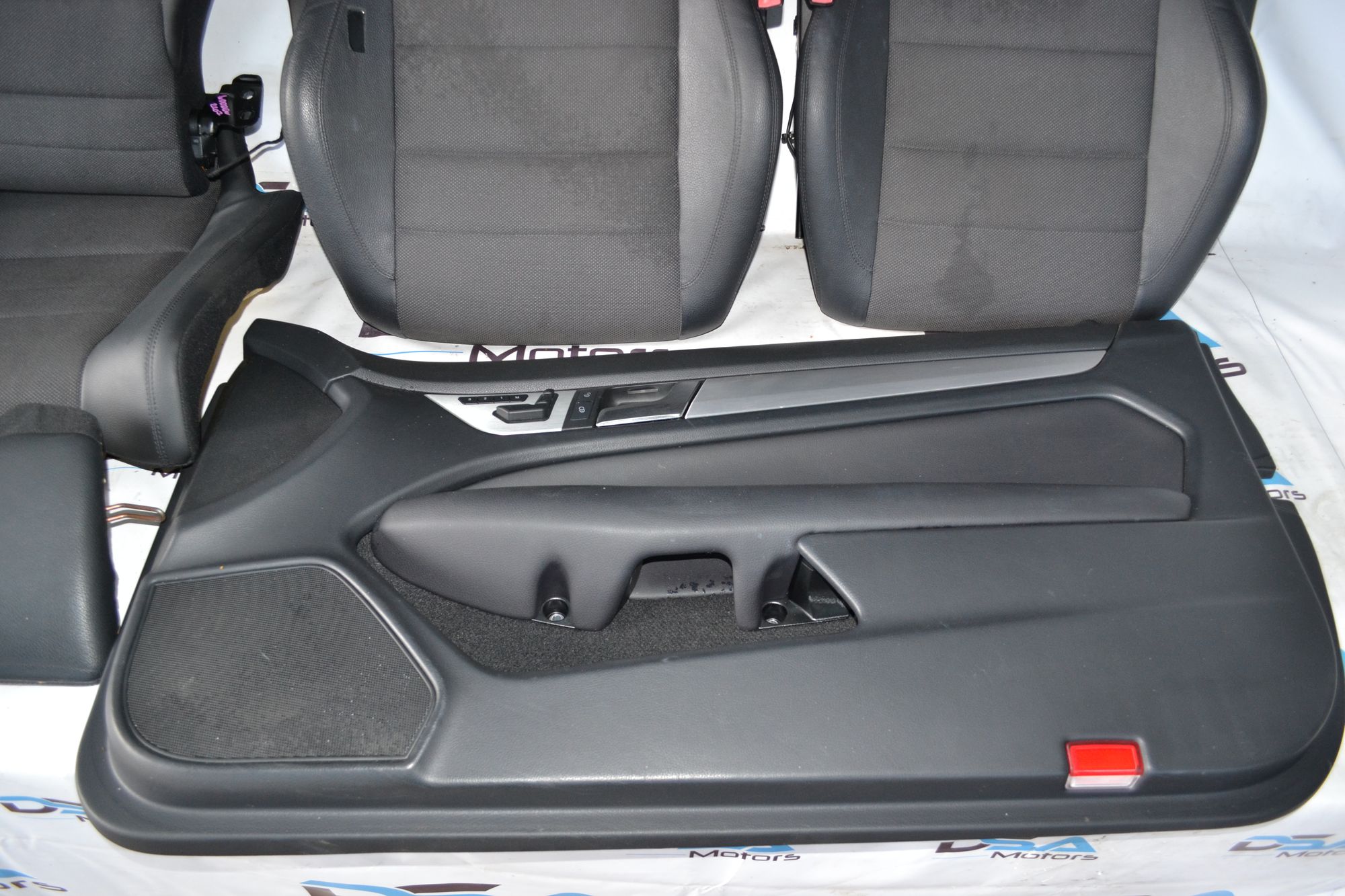 https://ycs.partsauto.market/partsauto-images/thmbs/userImages/b7628e092085f1f91467af1afb6e7630/part/aa78b783-fd4c-4d75-8c60-dc7cb8dde312_1783692072342.jpg