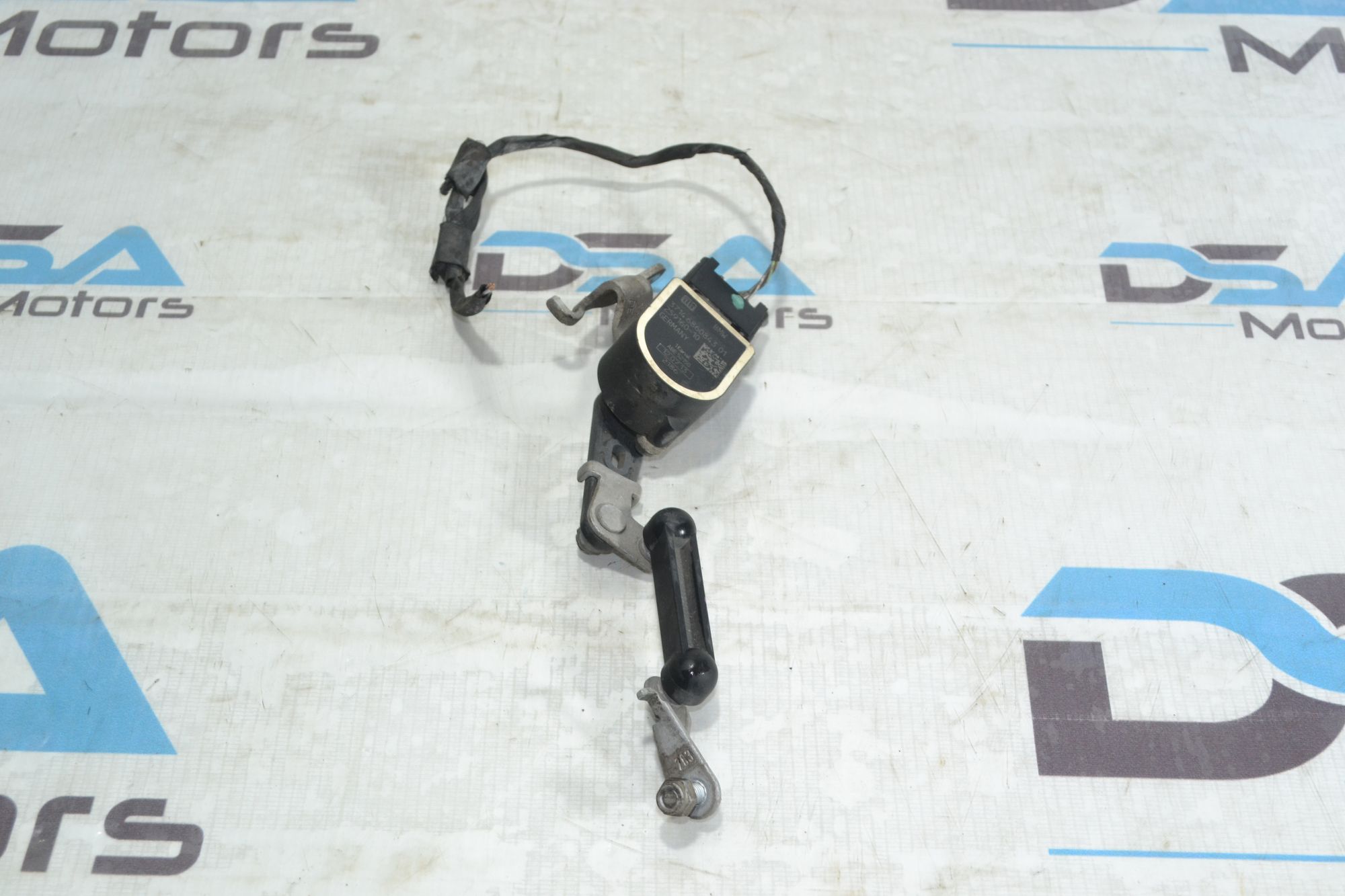 https://ycs.partsauto.market/partsauto-images/thmbs/userImages/b7628e092085f1f91467af1afb6e7630/part/aae4a65f-7ff7-4c61-bf0c-ebecc65bf66b_1781178953987.jpg