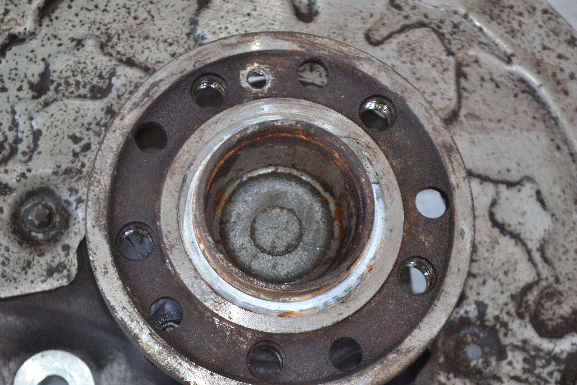 https://ycs.partsauto.market/partsauto-images/thmbs/userImages/b7628e092085f1f91467af1afb6e7630/part/aaf32076-65f7-48a0-8977-45b053c05428_1785408530673.jpg