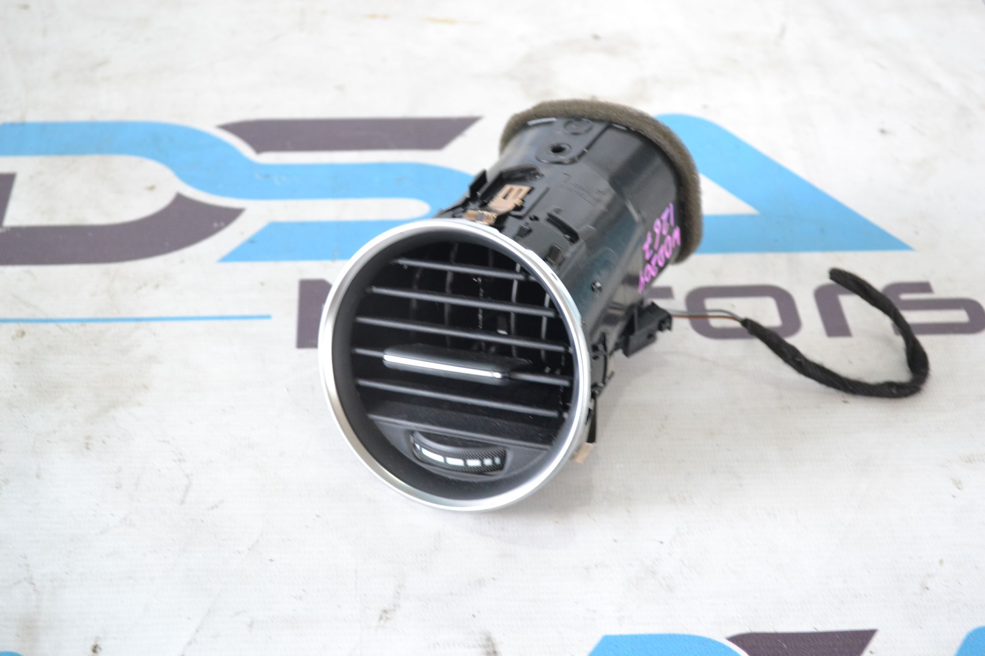 https://ycs.partsauto.market/partsauto-images/thmbs/userImages/b7628e092085f1f91467af1afb6e7630/part/aafaf97c-43a4-454c-bb9b-ed850268e0e7_1785310025614.jpg
