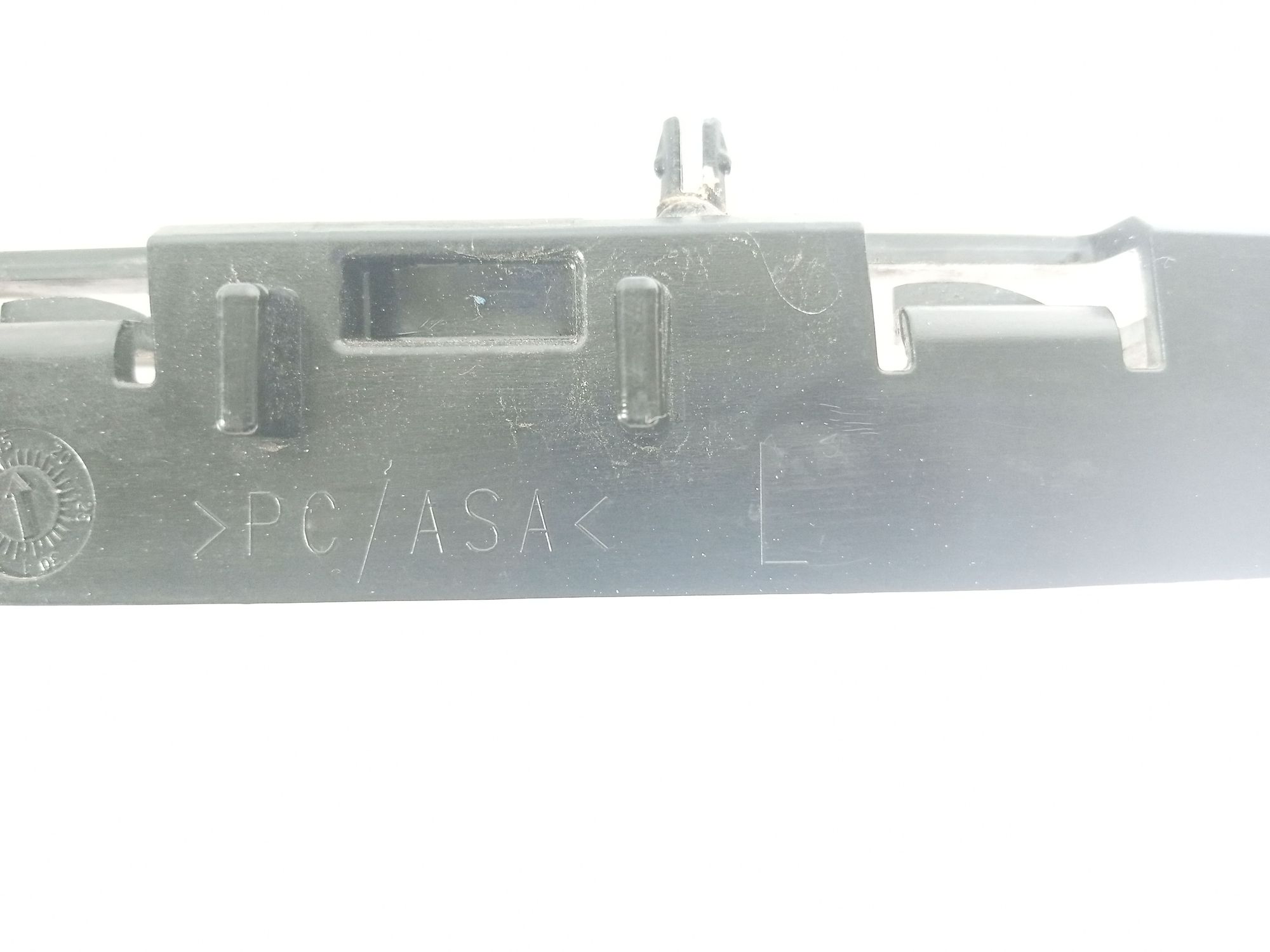 https://ycs.partsauto.market/partsauto-images/thmbs/userImages/b7628e092085f1f91467af1afb6e7630/part/ab49153f-432d-450d-8b7a-18884181214b_1712819197412.jpg