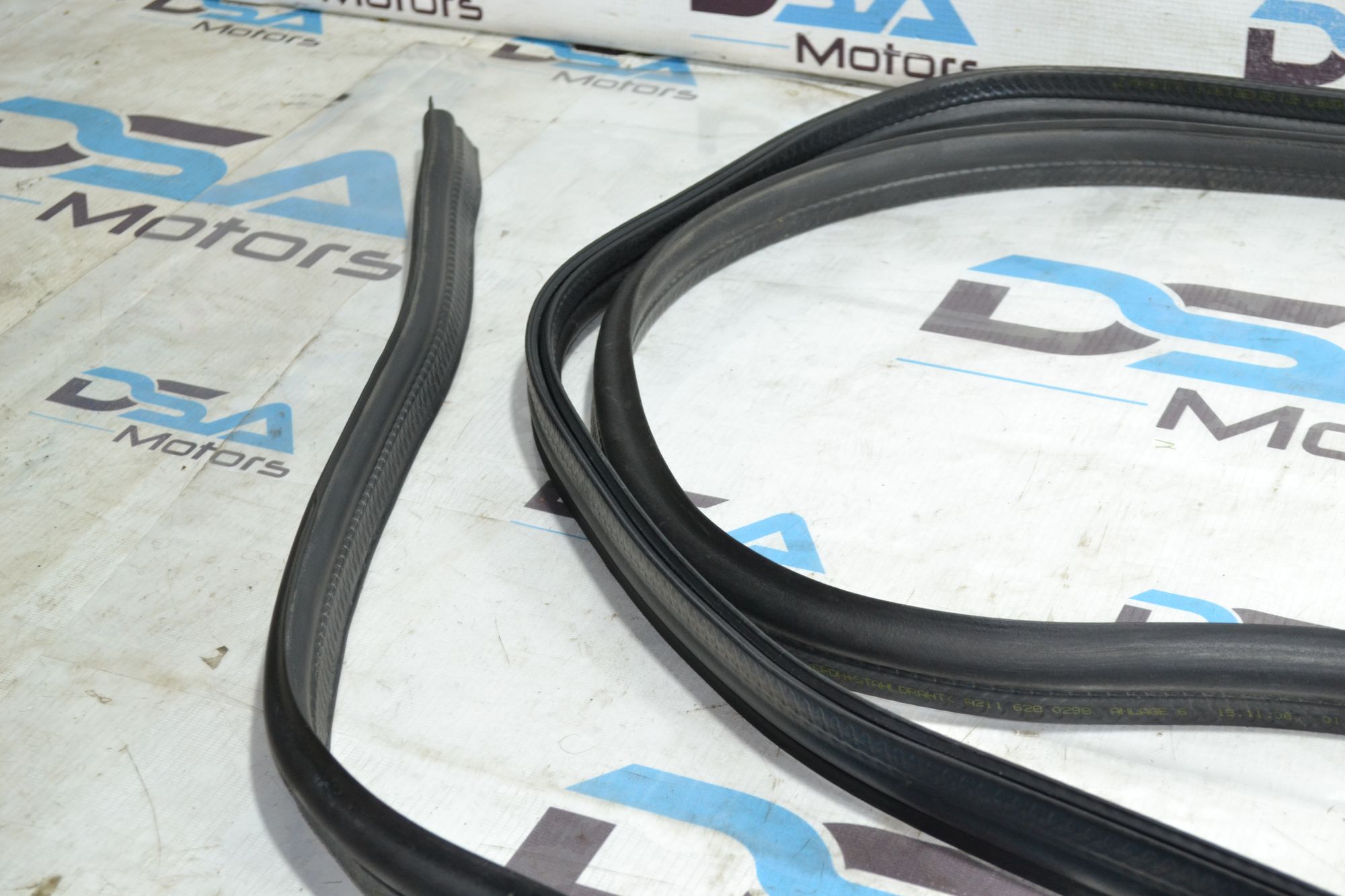 https://ycs.partsauto.market/partsauto-images/thmbs/userImages/b7628e092085f1f91467af1afb6e7630/part/ac09cb9d-284b-431c-83d7-64cf67484711_1783058523363.jpg