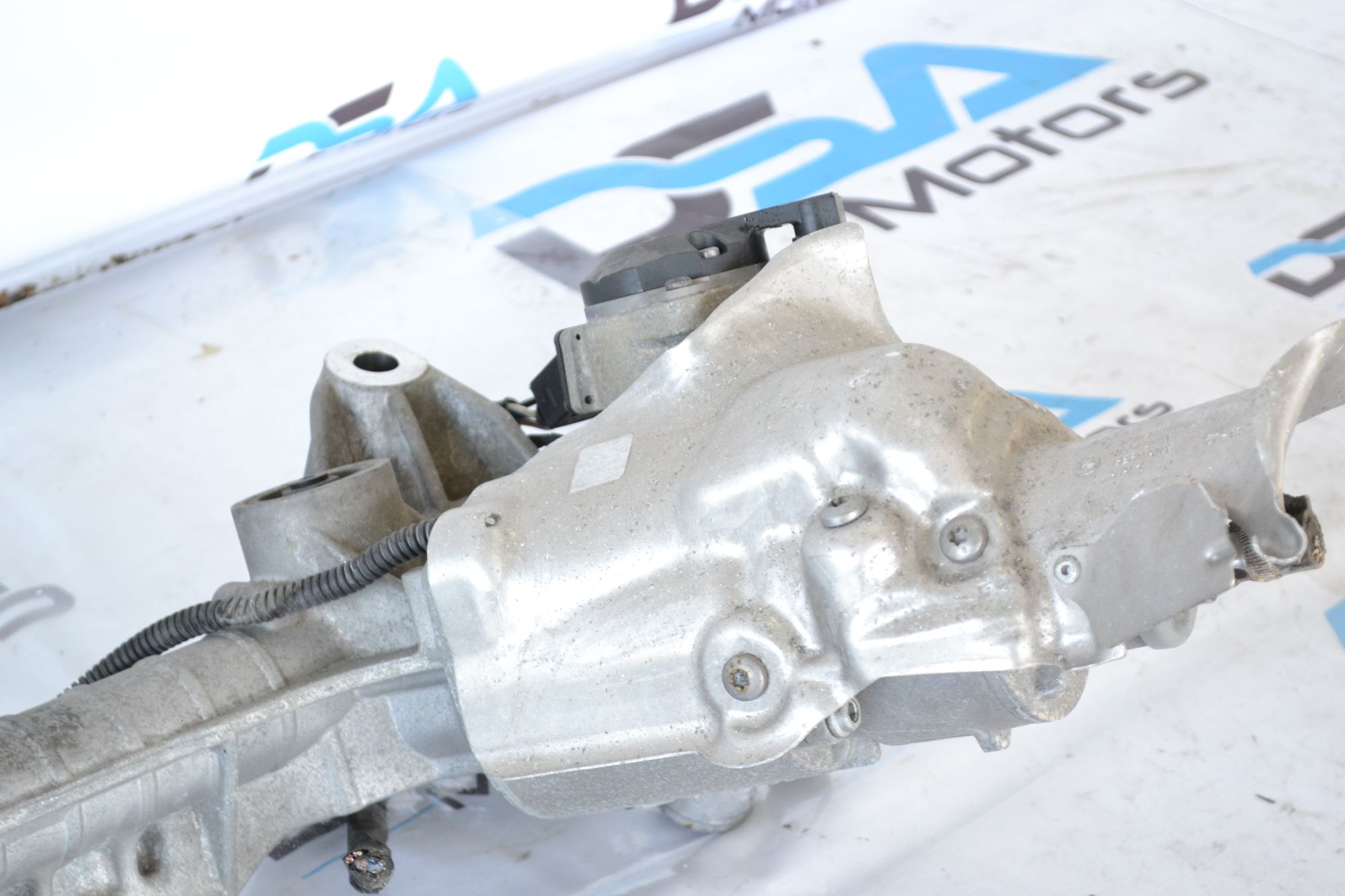 https://ycs.partsauto.market/partsauto-images/thmbs/userImages/b7628e092085f1f91467af1afb6e7630/part/ac1e1a08-2f28-47a5-b096-f6a216cca799_1781506927775.jpg